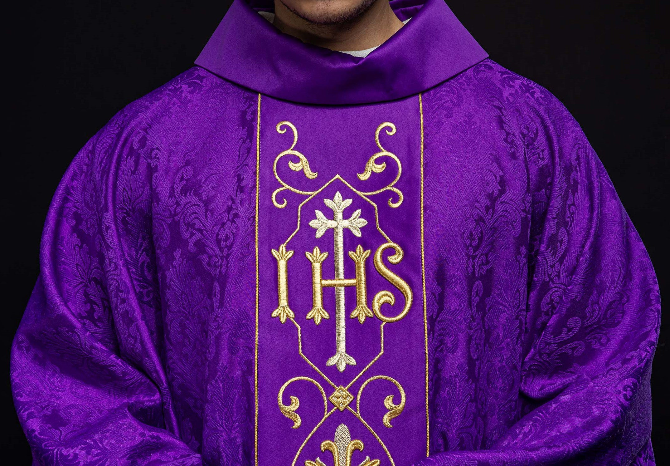 Examples of Lenten Hymns for Liturgy - CHASUBLES.COM