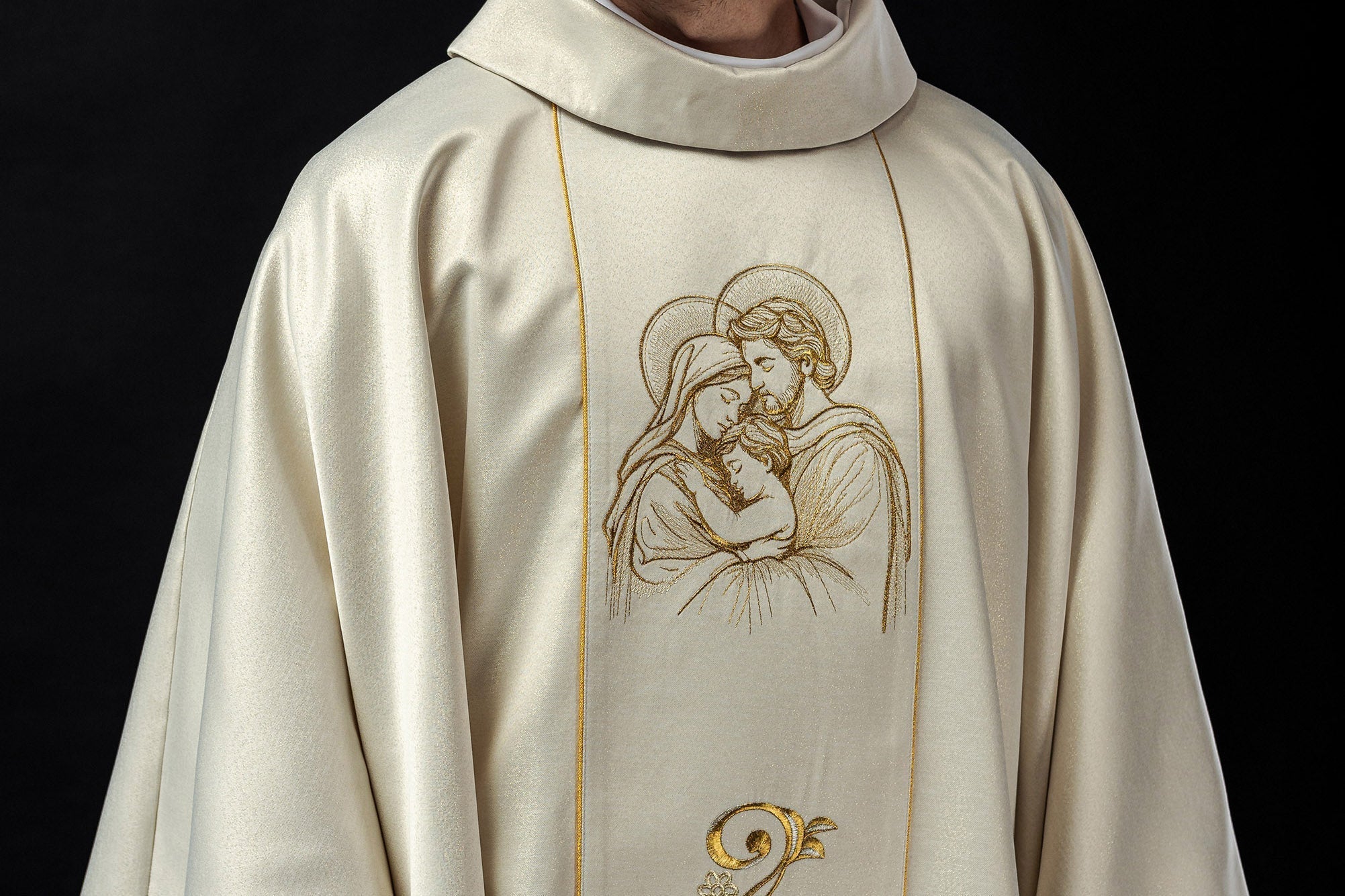 How to Organize Online Broadcasts of Holy Mass: A Guide for Parishes - CHASUBLES.COM