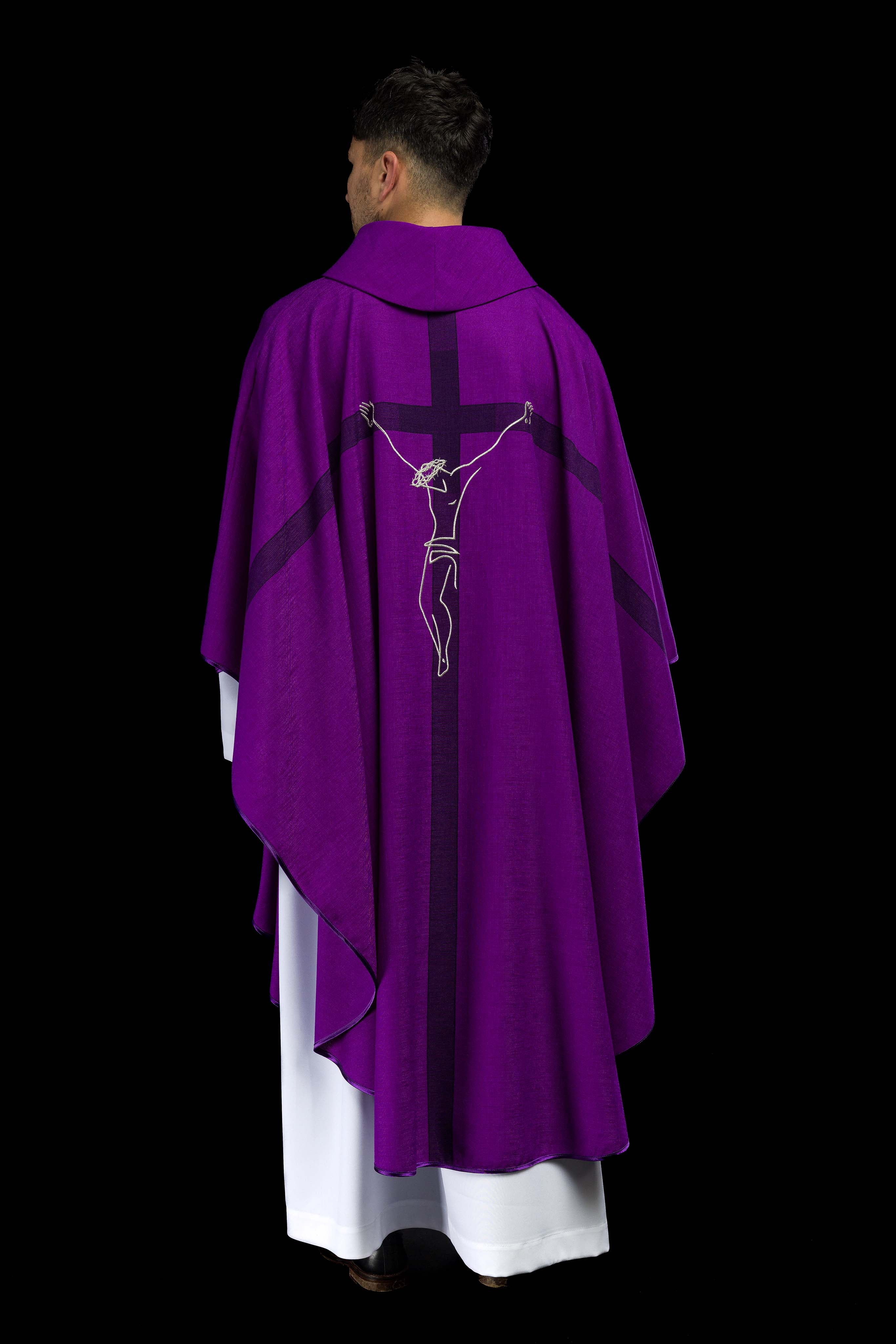 Chasuble with an icon of Jesus on the Cross in purple - CHASUBLES.COM