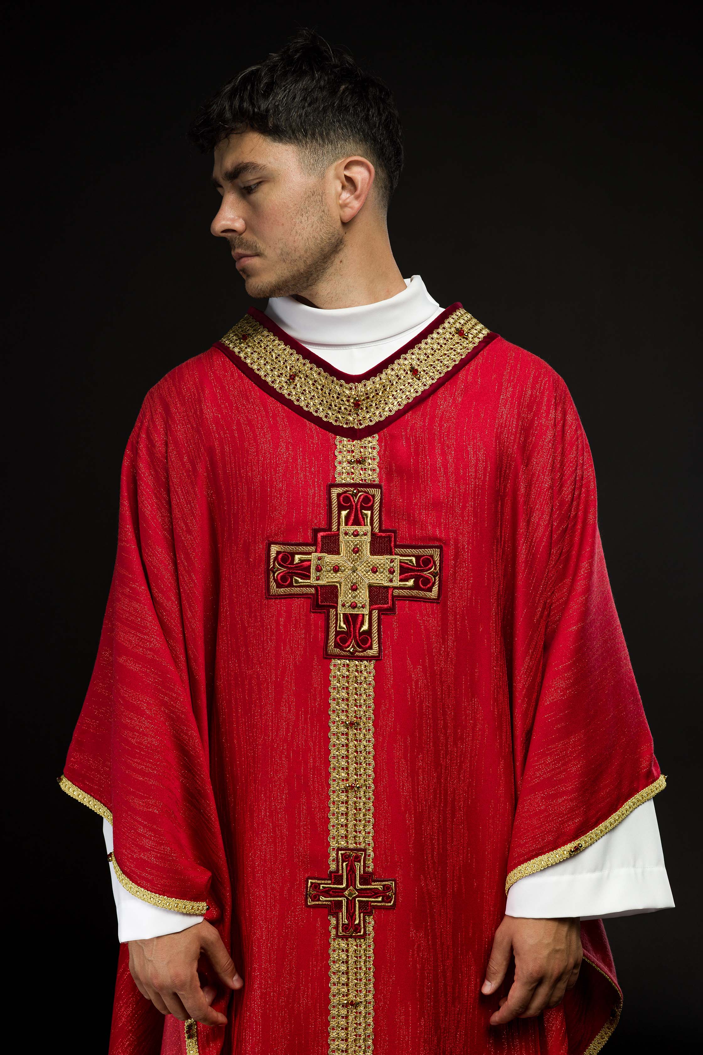 Handmade chasuble with natural stones Handmade 7015 Red - CHASUBLES.COM