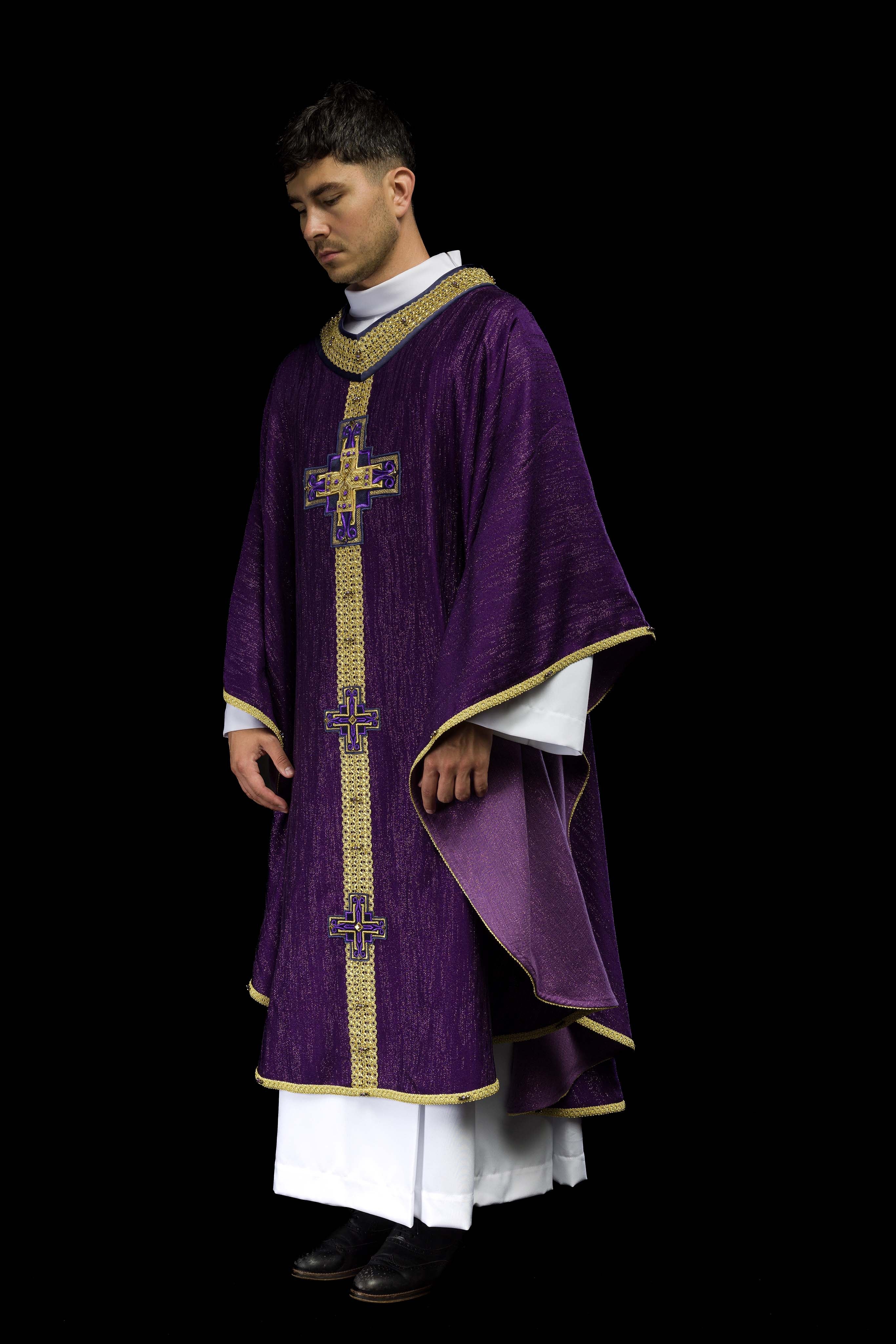 Handmade chasuble with natural stones Handmade 7015 Purple - CHASUBLES.COM