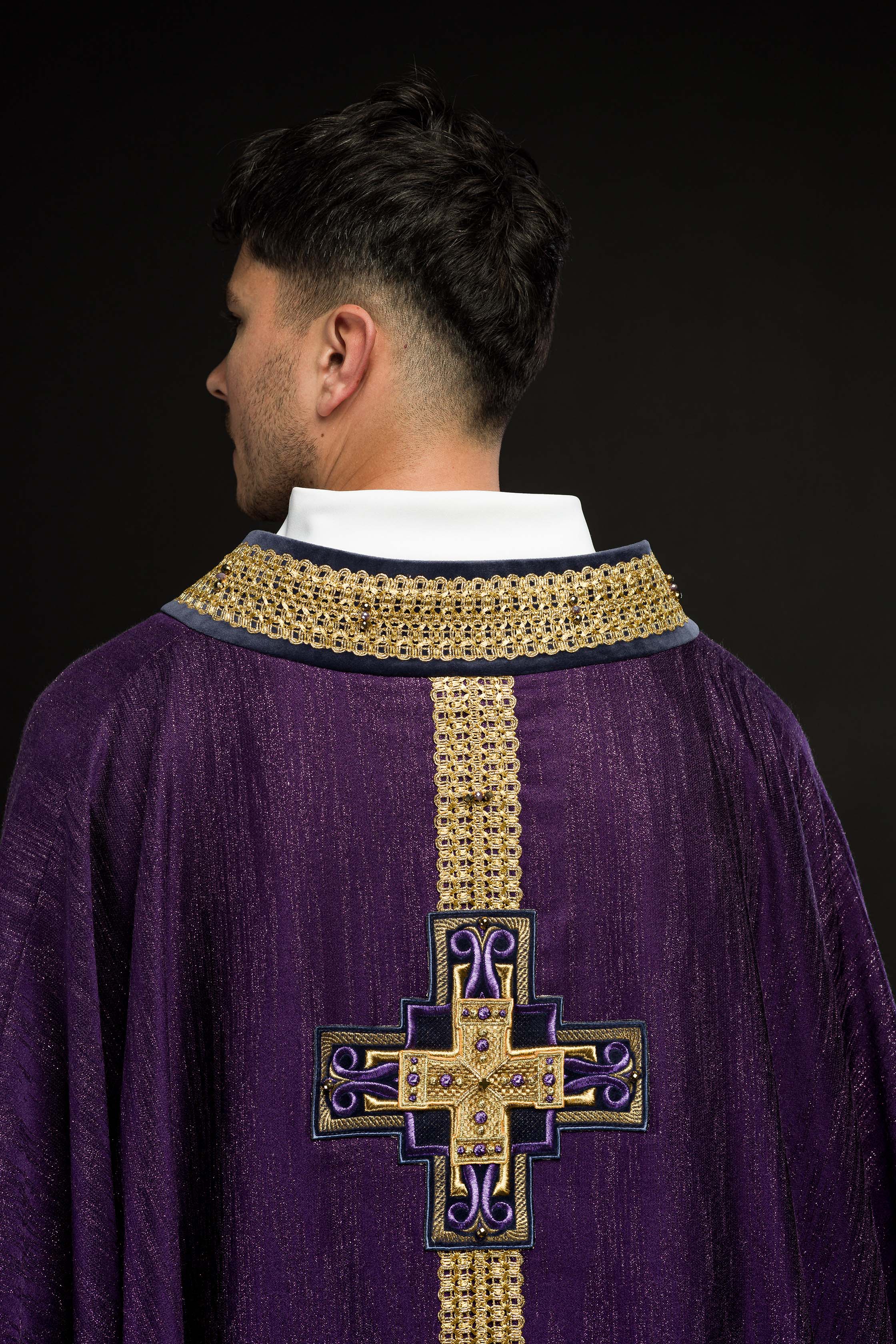 Handmade chasuble with natural stones Handmade 7015 Purple - CHASUBLES.COM