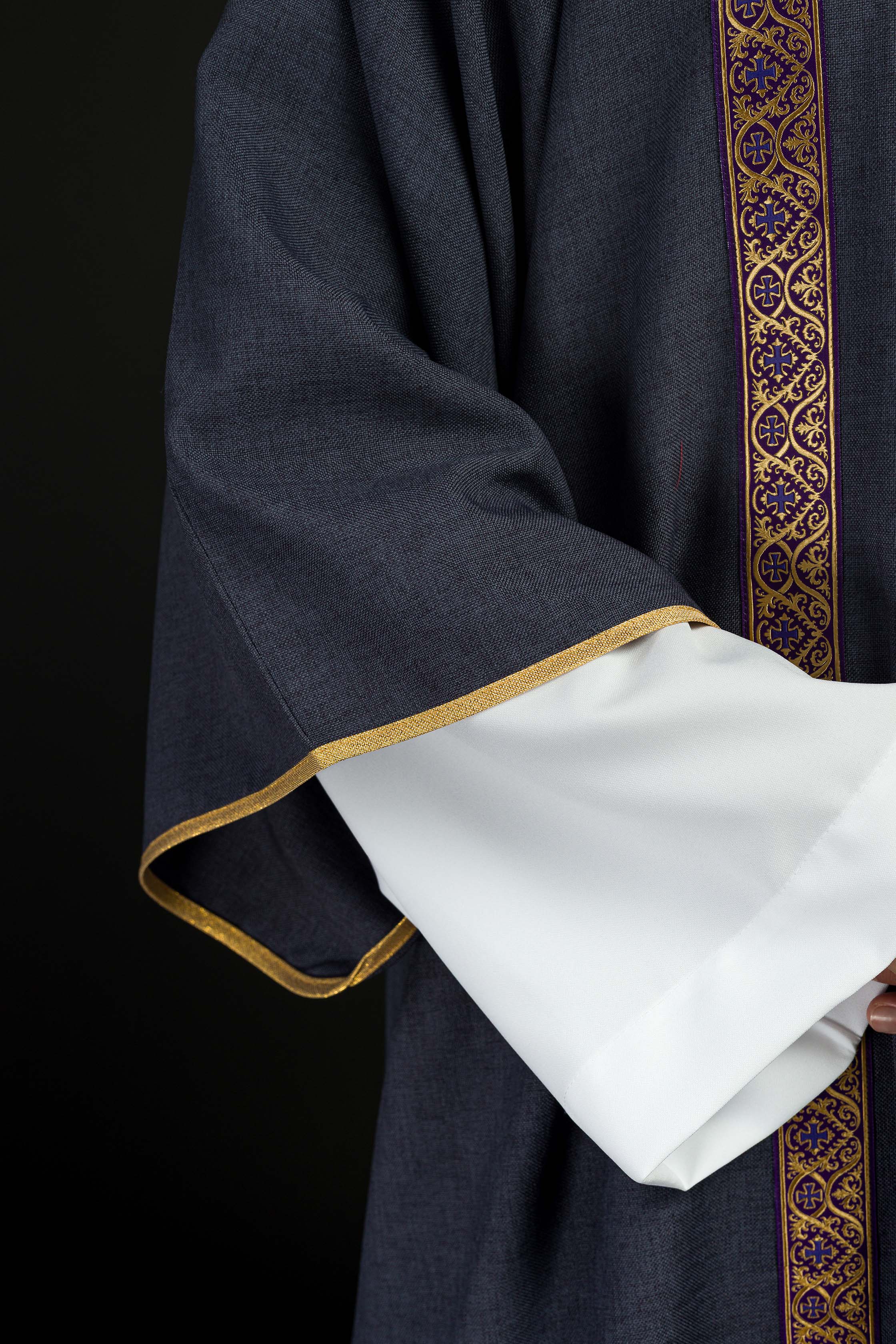 Purple dalmatic decorated with gold jacquard ribbons - CHASUBLES.COM