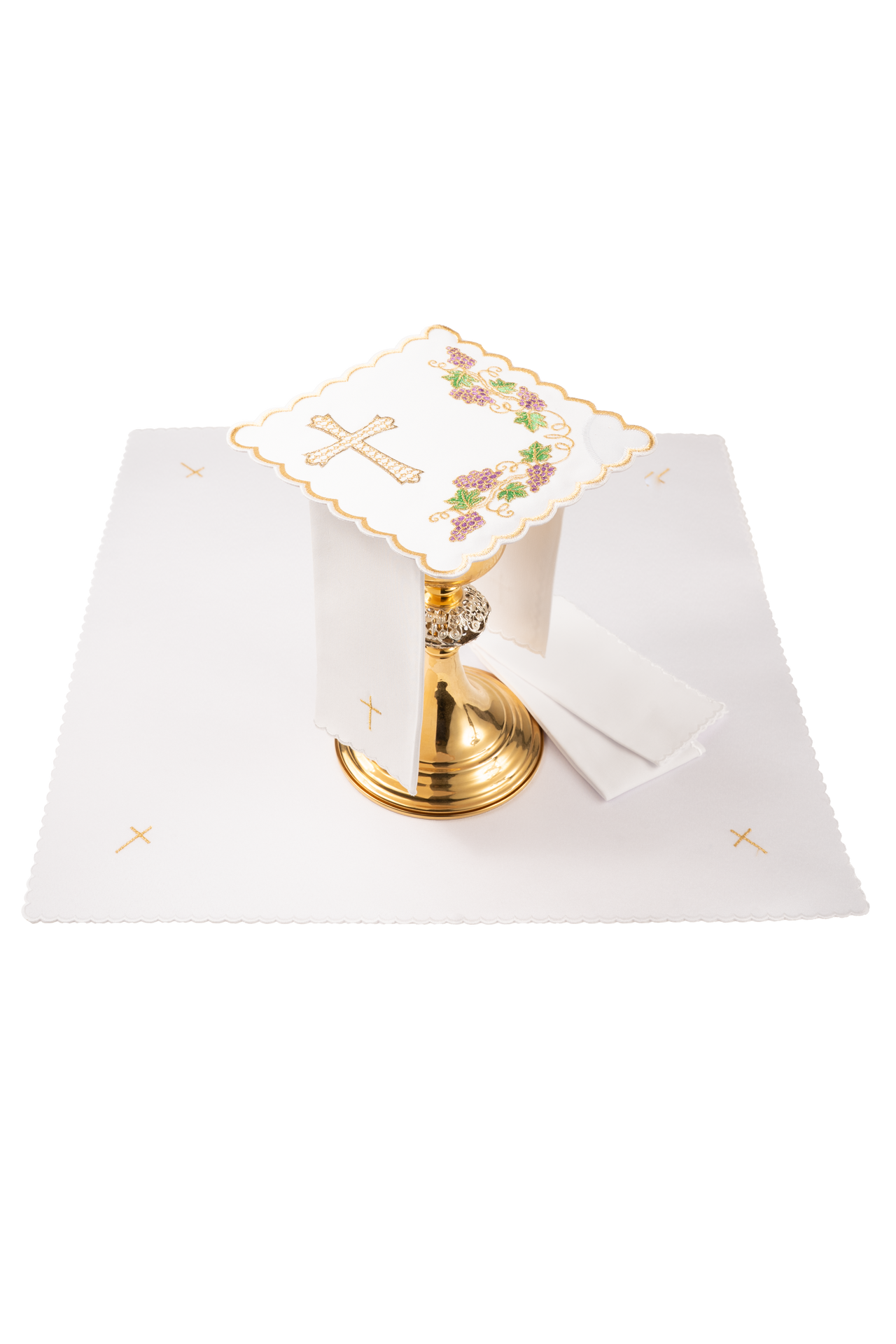 Chalice linens set with a grapevine and cross motif