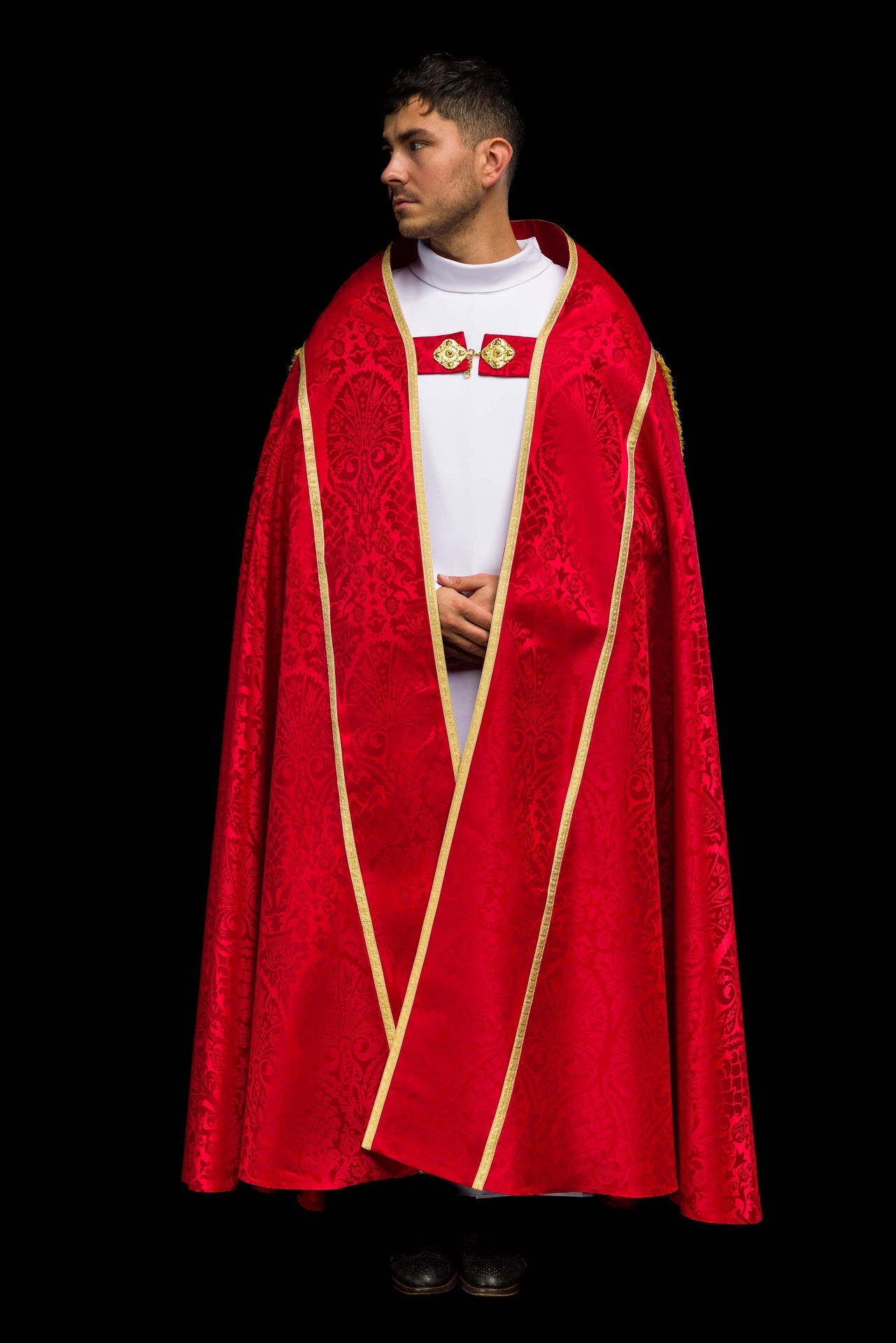 Plain Red Roman Cope Made of Jacquard Fabric - CHASUBLES.COM