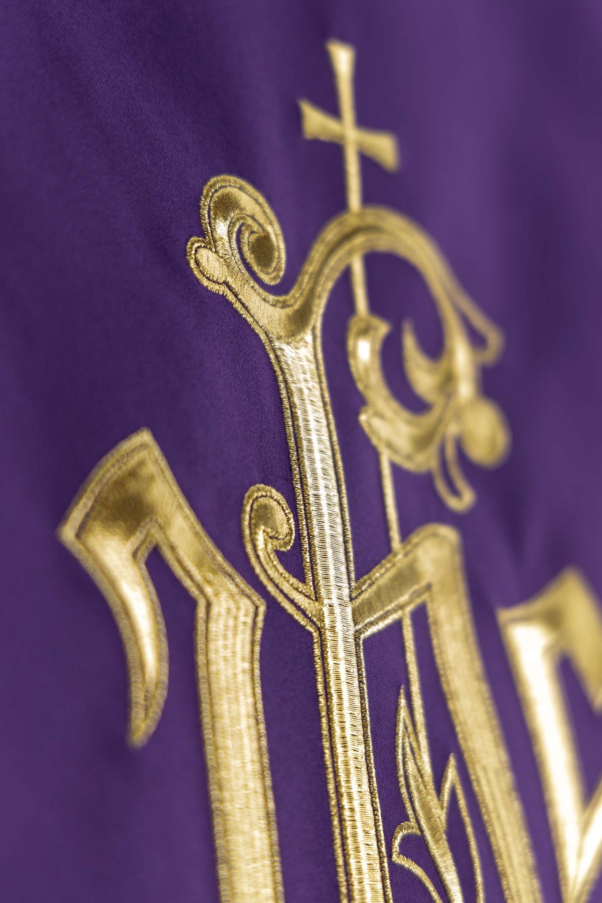 Purple Lectern Cloth with Embroidered IHS Motif