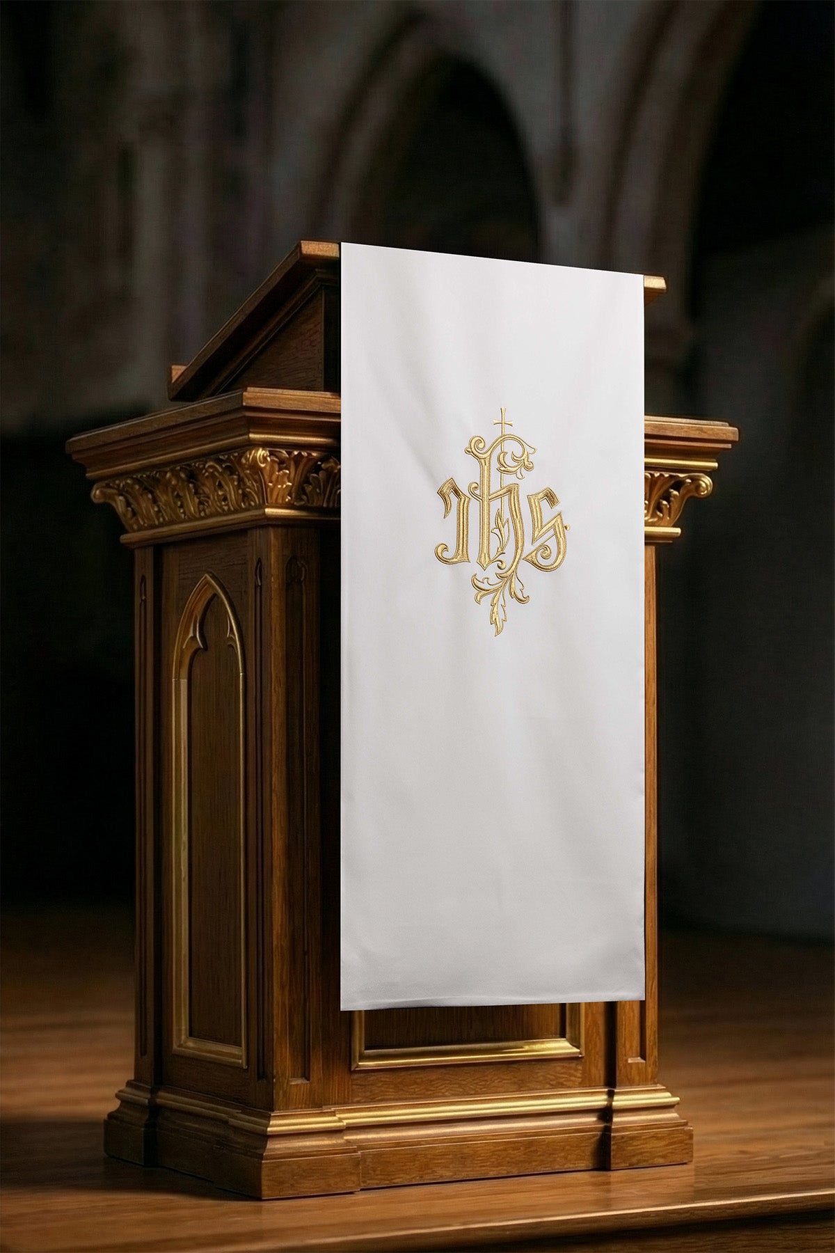Ecru lectern cover embroidered with IHS symbol