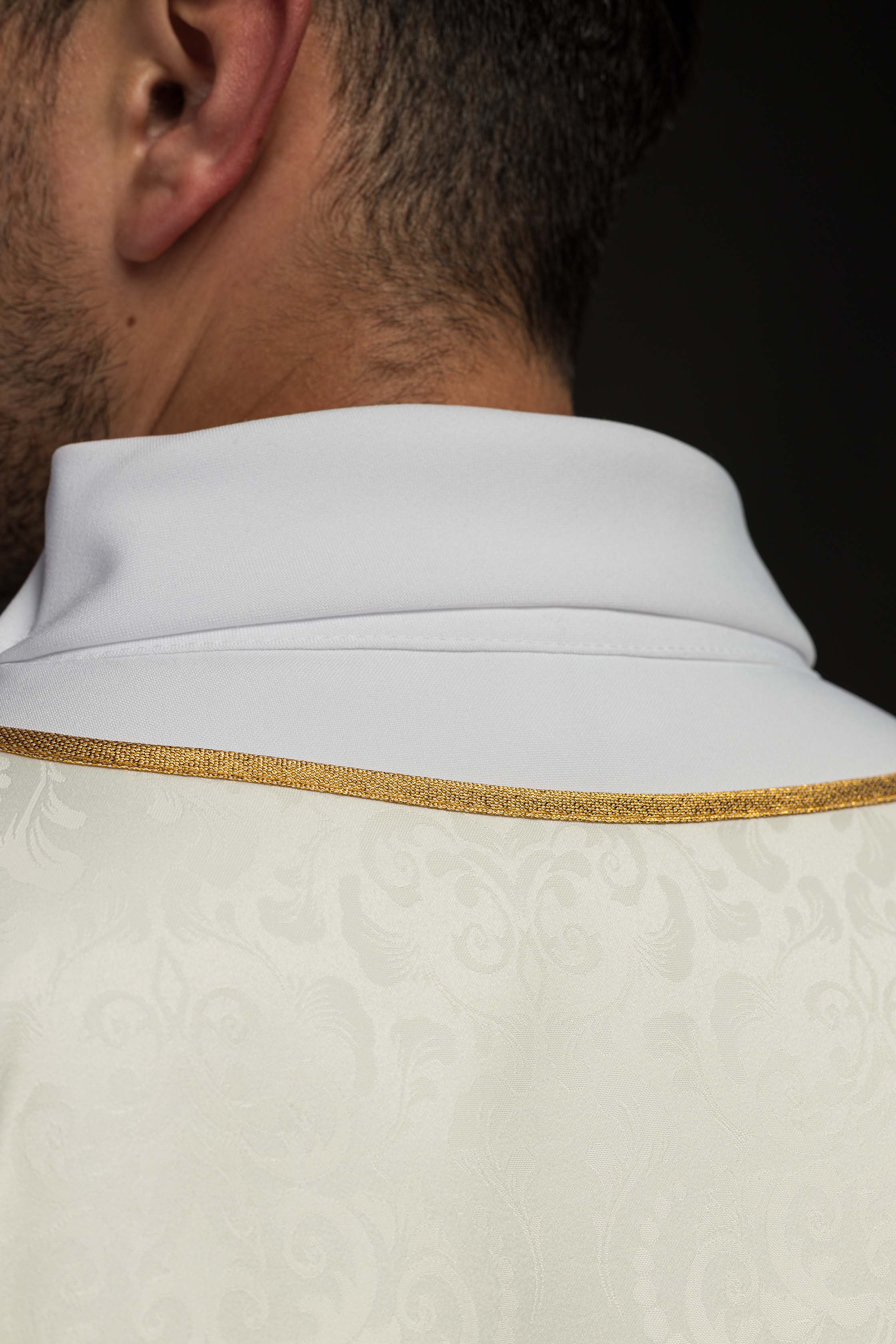 Ecru Liturgical Chasuble with Embroidered Chalice and Host on Jacquard Fabric - CHASUBLES.COM