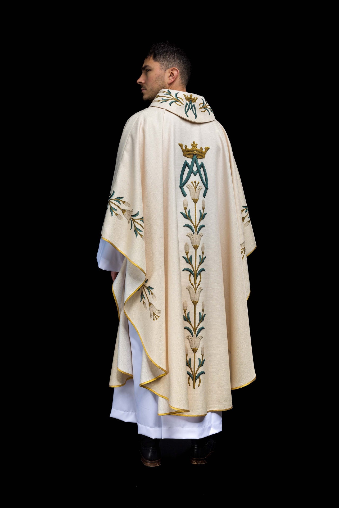 Printed Marian Chasuble with Lily Pattern and Monogram Ecru