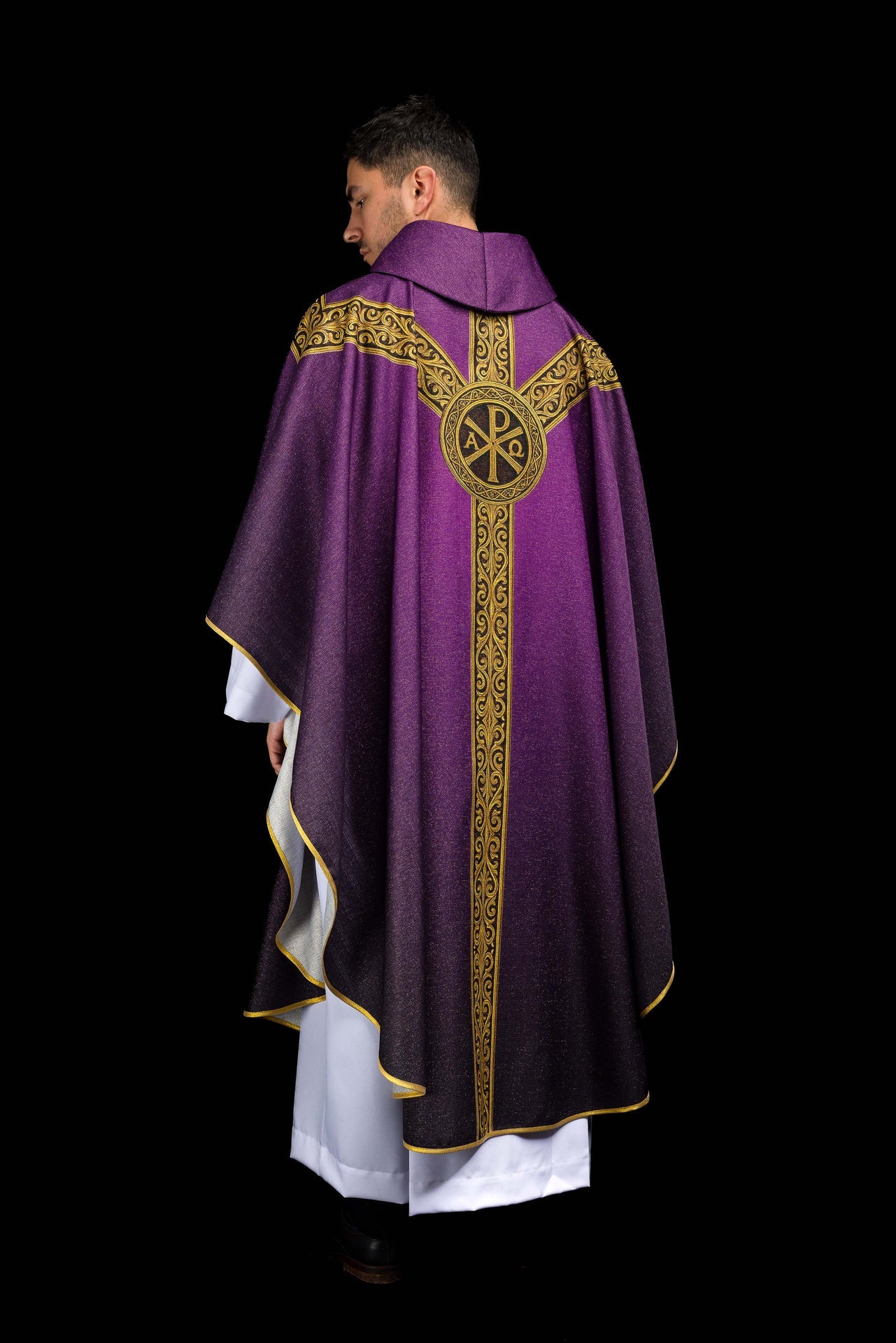 Purple printed Pax chasuble with rich gold ornamentation - CHASUBLES.COM