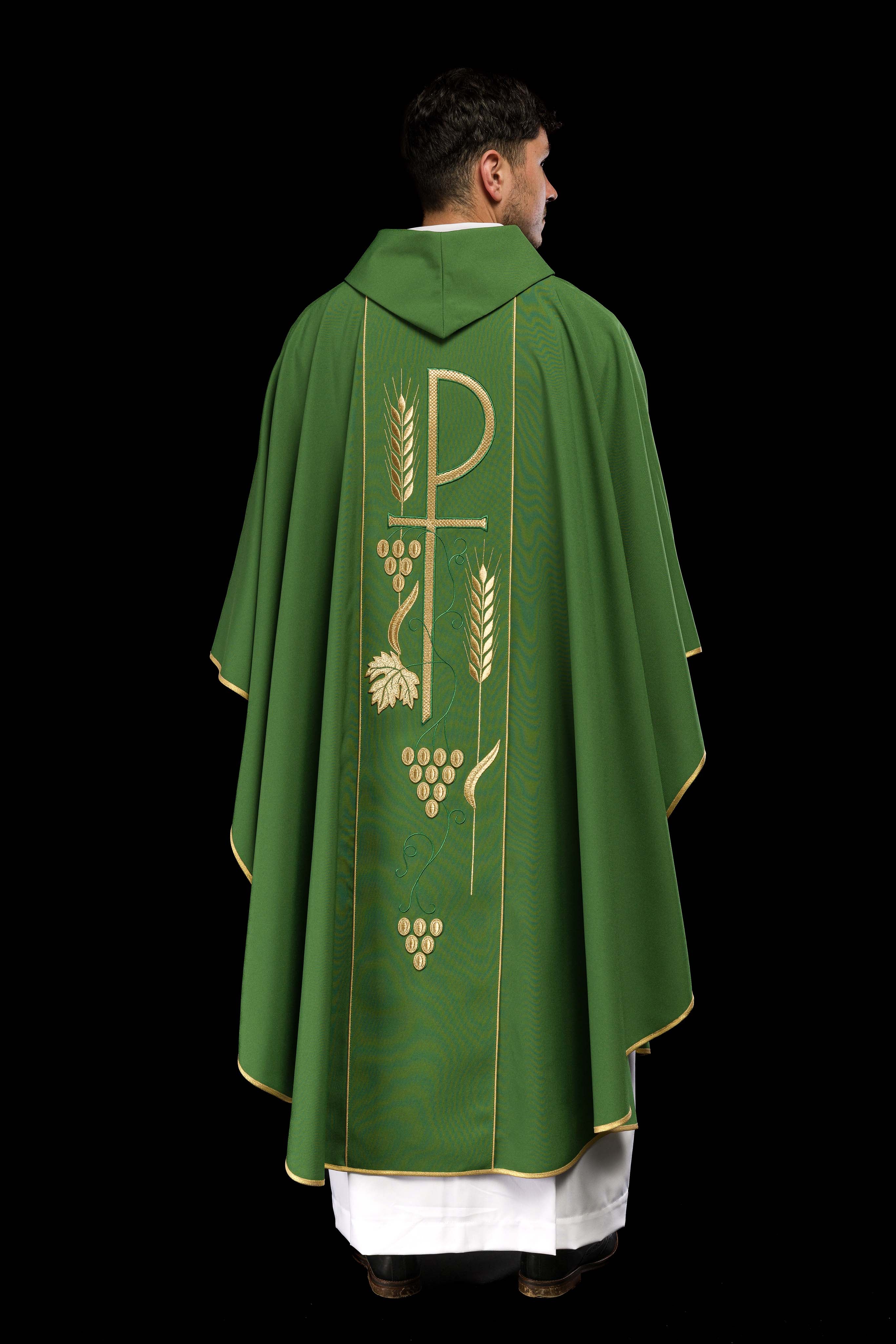 Green chasuble embroidered with IHS Chalice pattern - CHASUBLES.COM