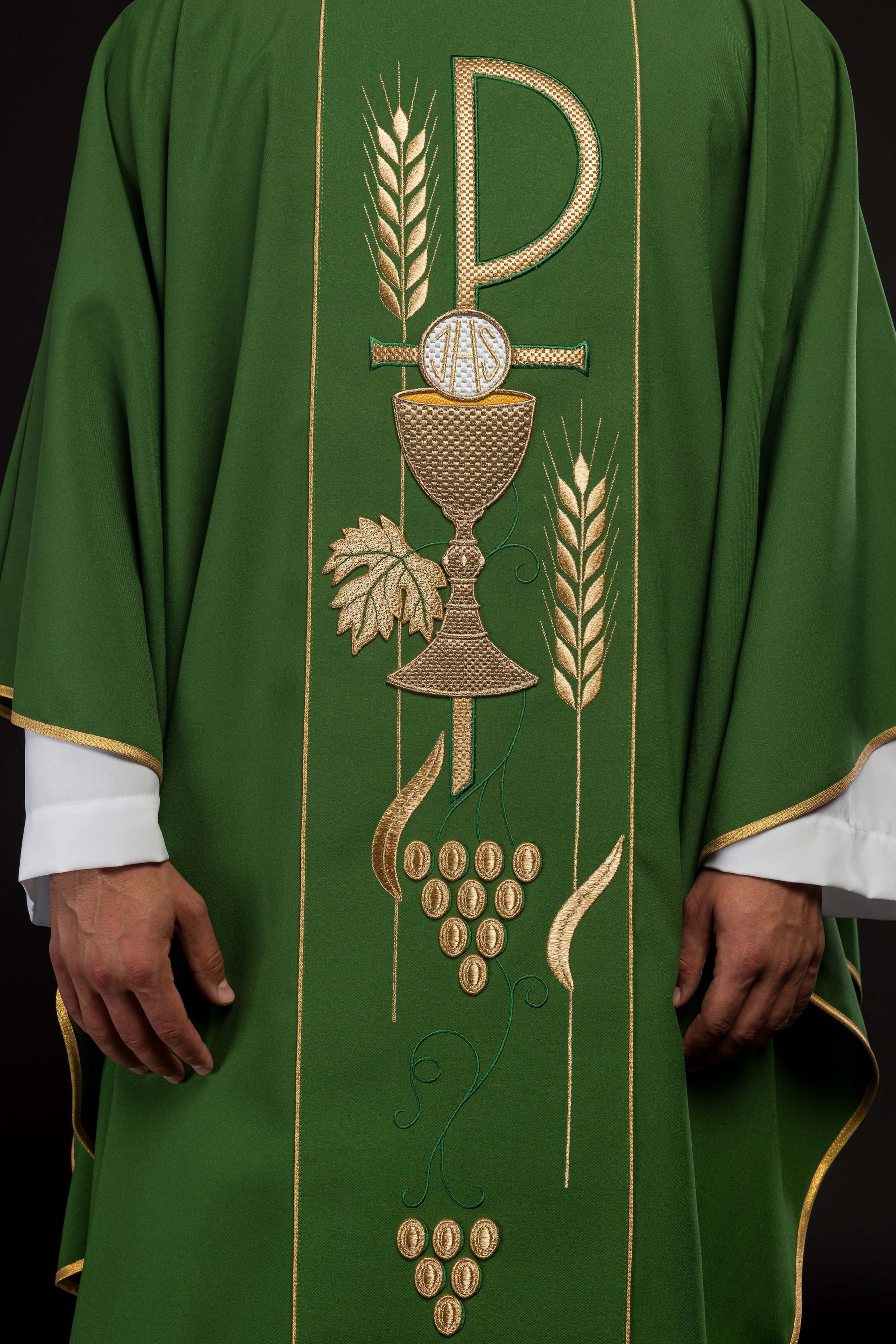 Green chasuble embroidered with IHS Chalice pattern - CHASUBLES.COM