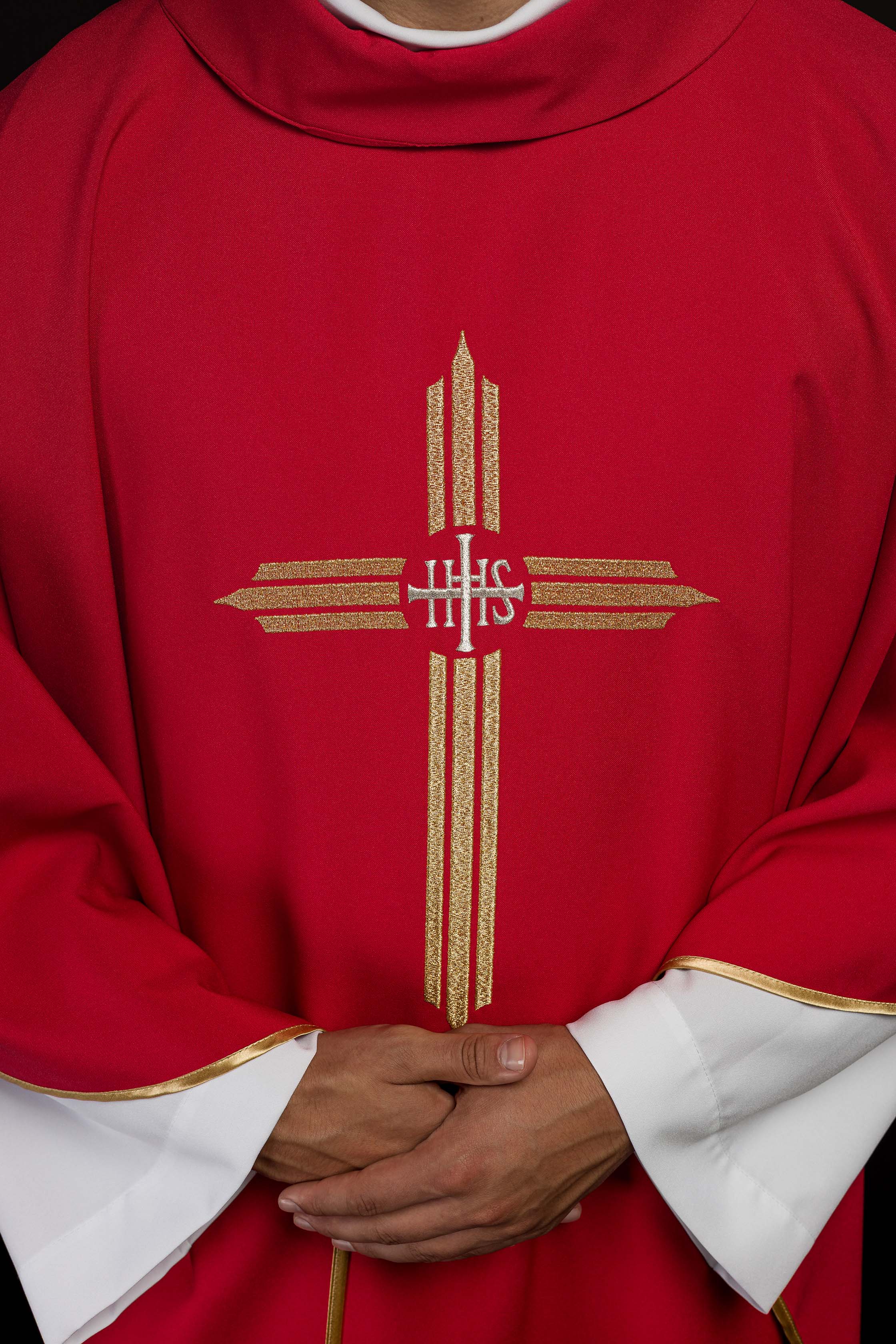 Red chasuble embroidered with the symbol of Cross IHS - CHASUBLES.COM
