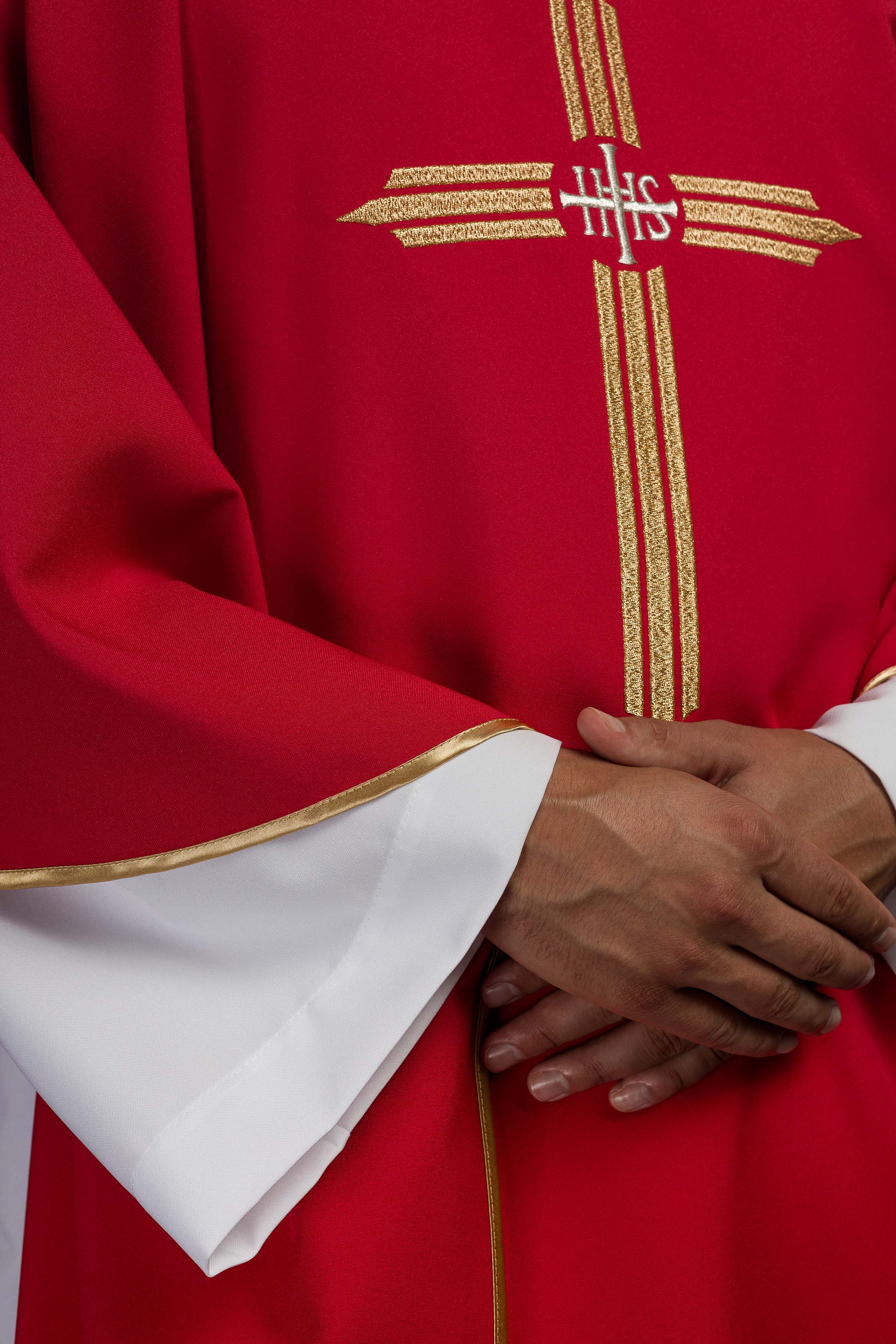 Red chasuble embroidered with the symbol of Cross IHS - CHASUBLES.COM
