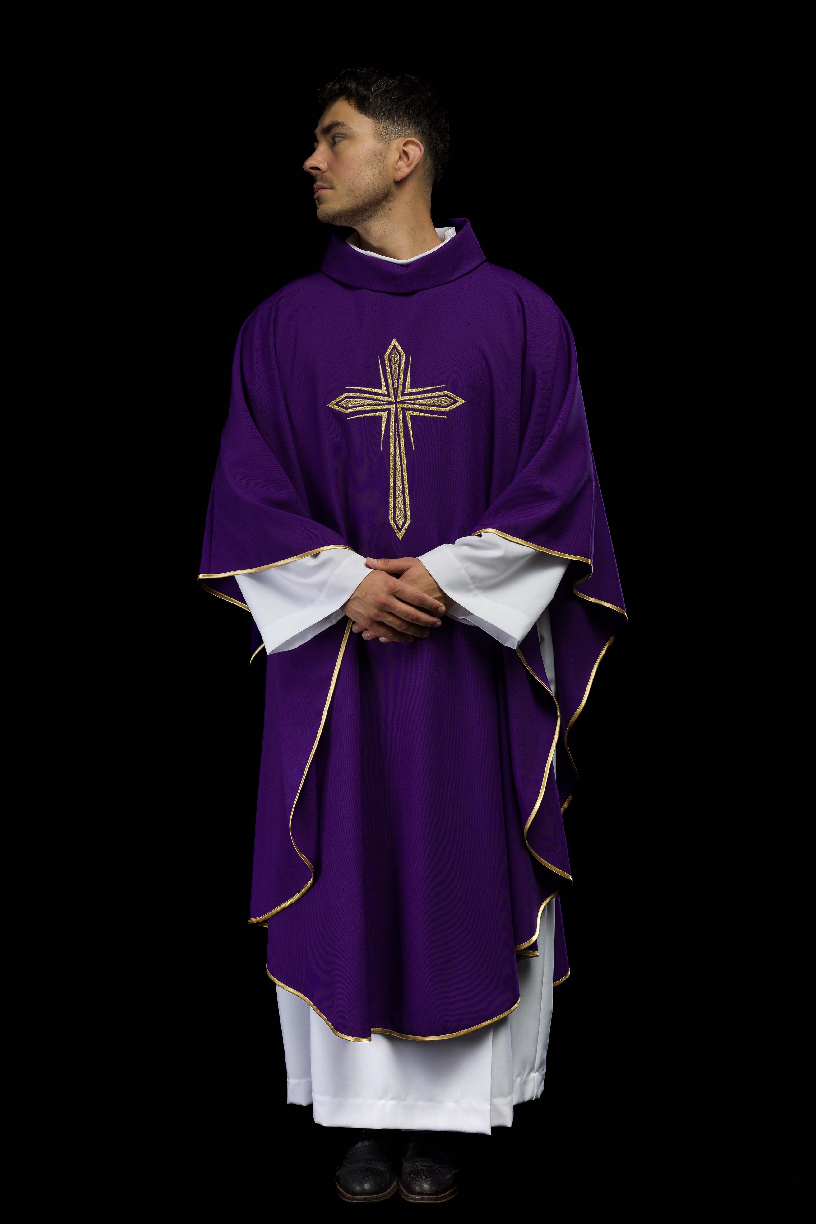 Purple chasuble with cross embroidery - CHASUBLES.COM