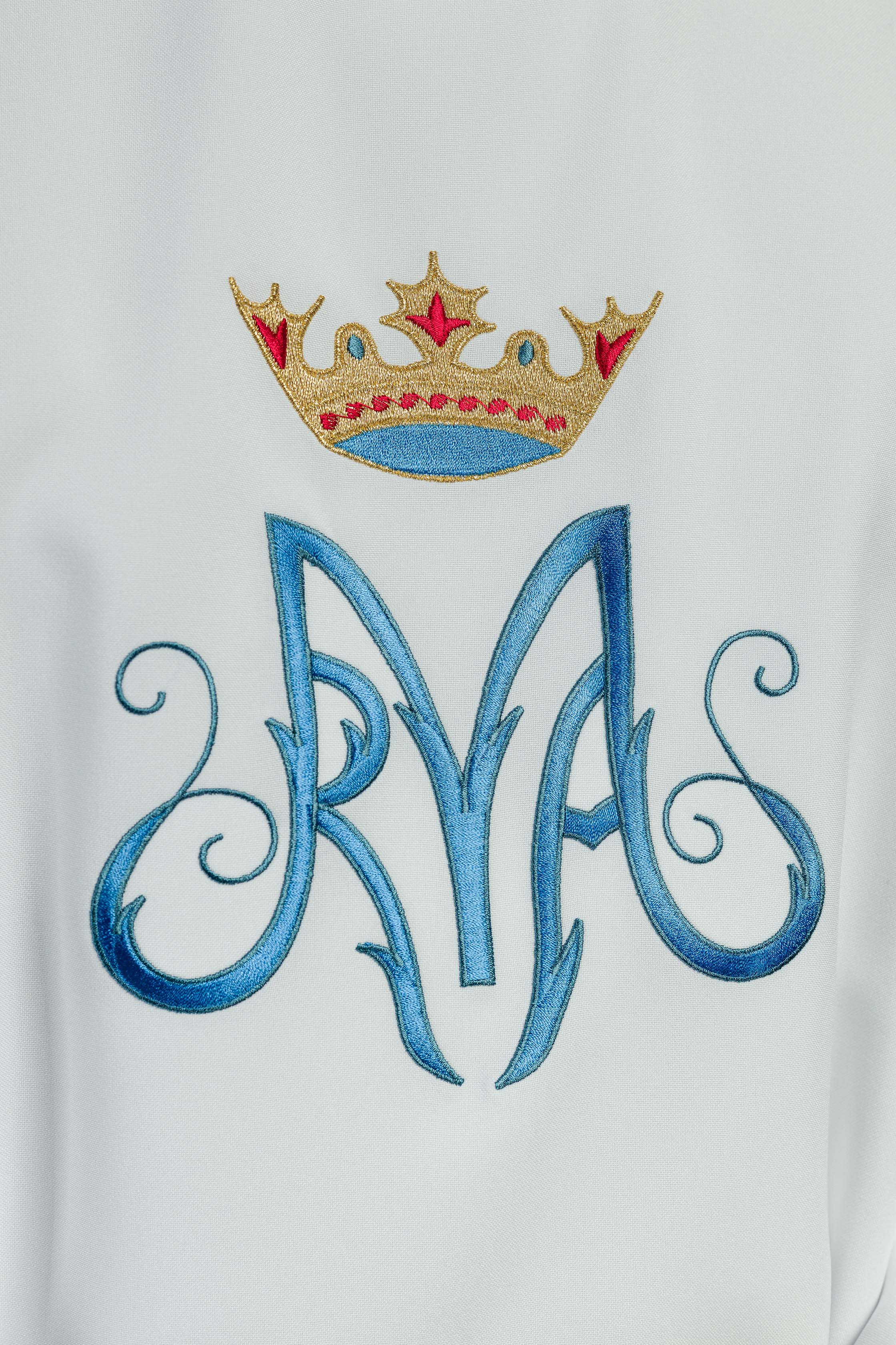 White liturgical Marian chasuble