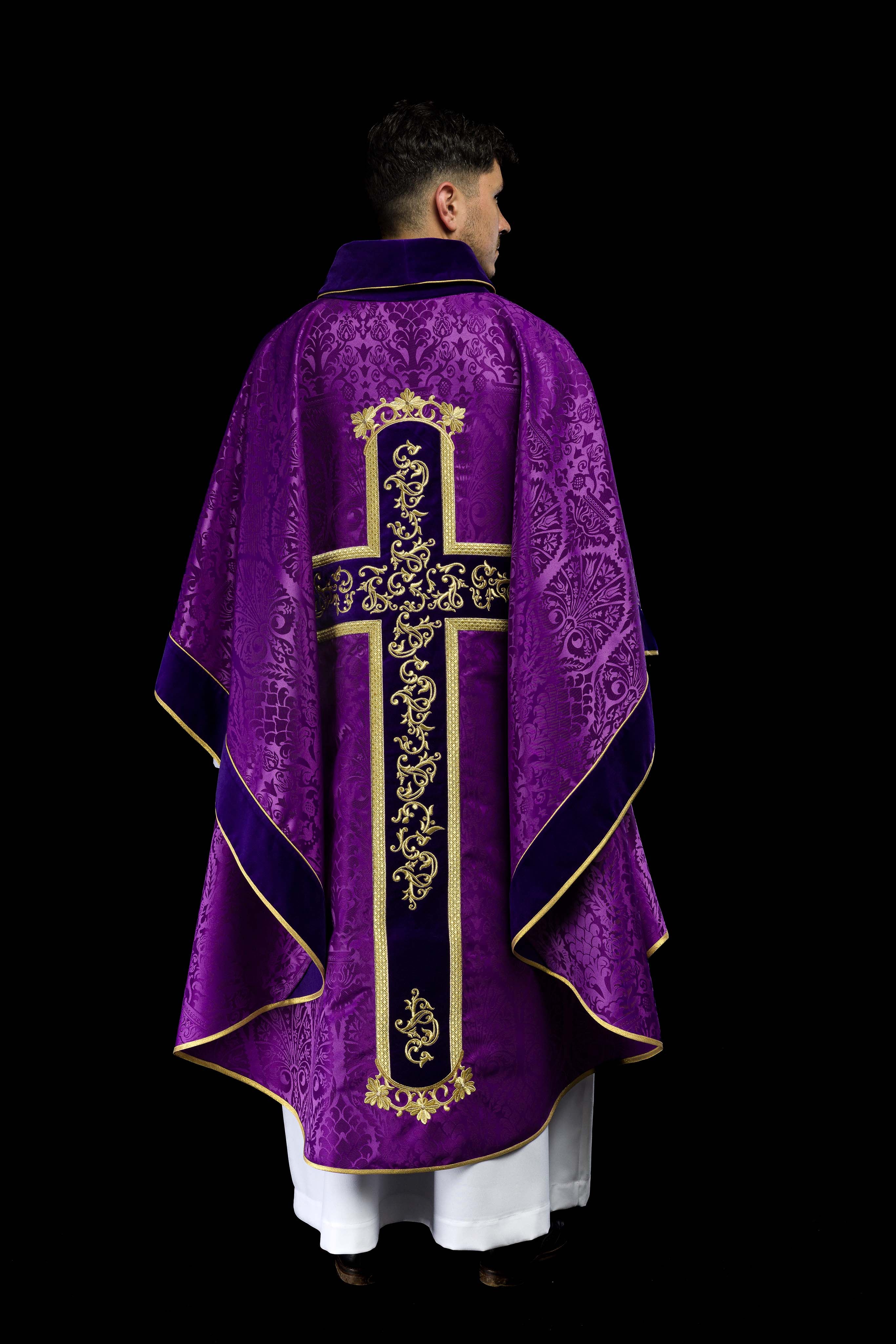Purple chasuble with Jesus Christ on Cross embroidery - CHASUBLES.COM