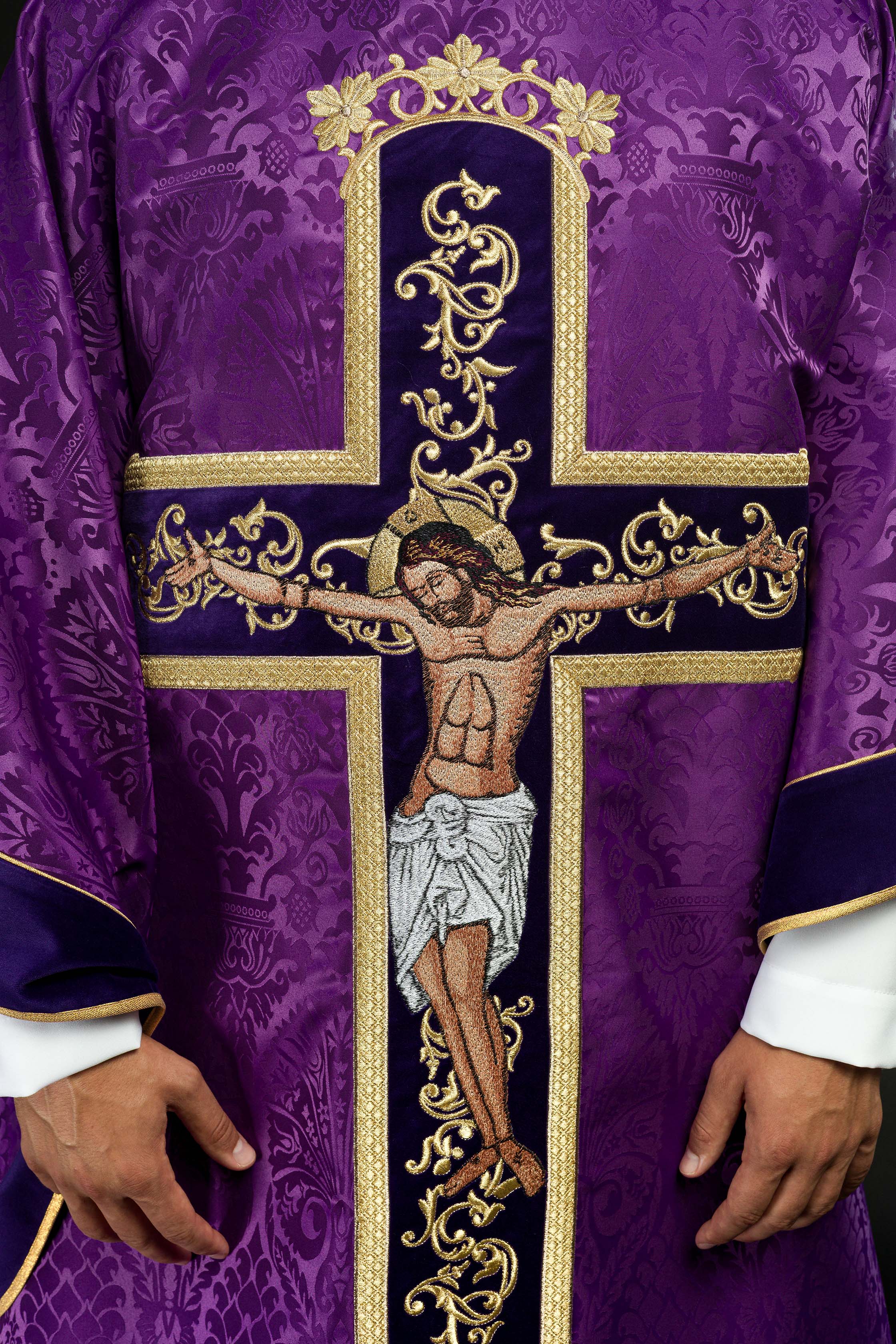 Purple chasuble with Jesus Christ on Cross embroidery - CHASUBLES.COM