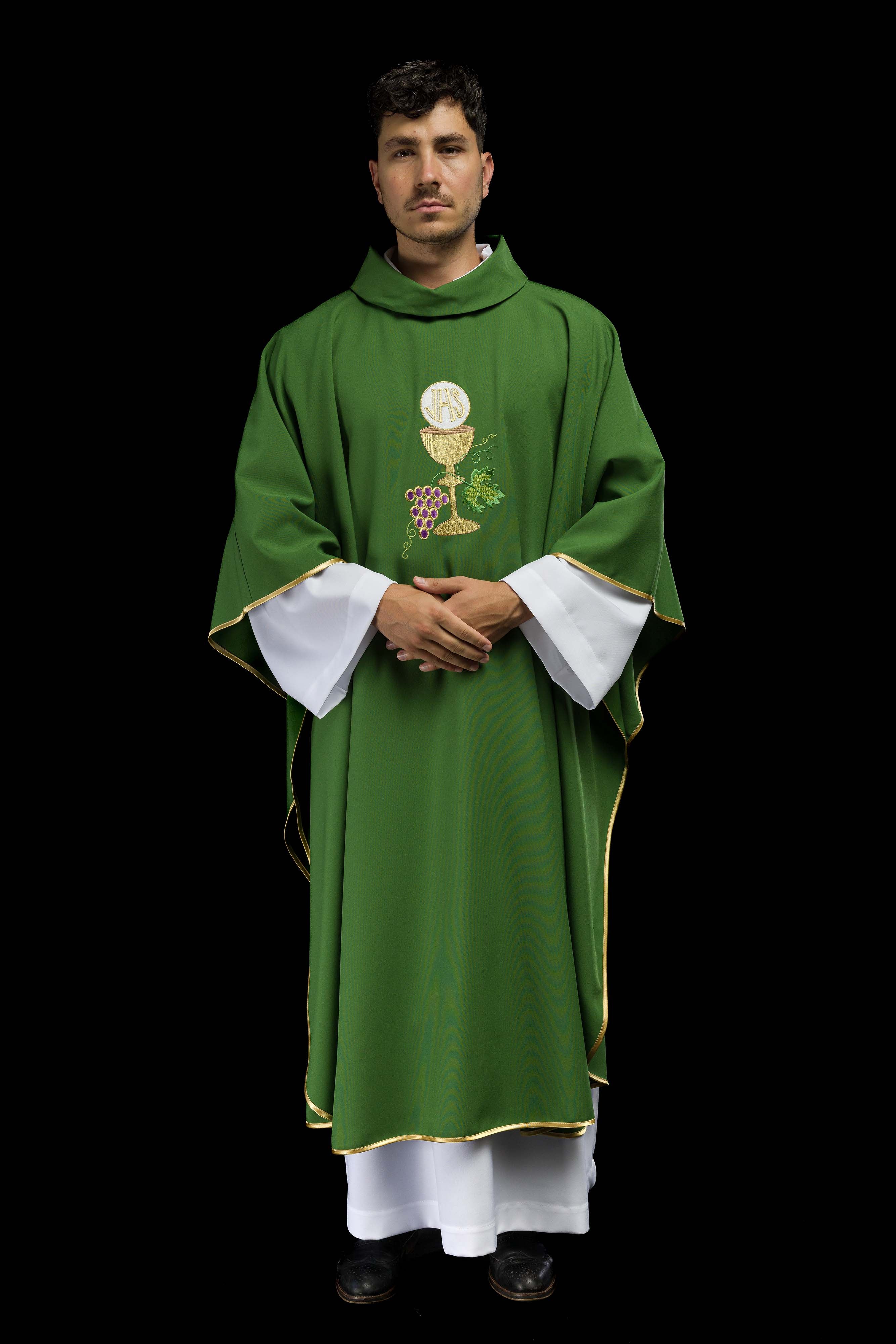 Chasuble Chalice Cross and Grapes in green - CHASUBLES.COM