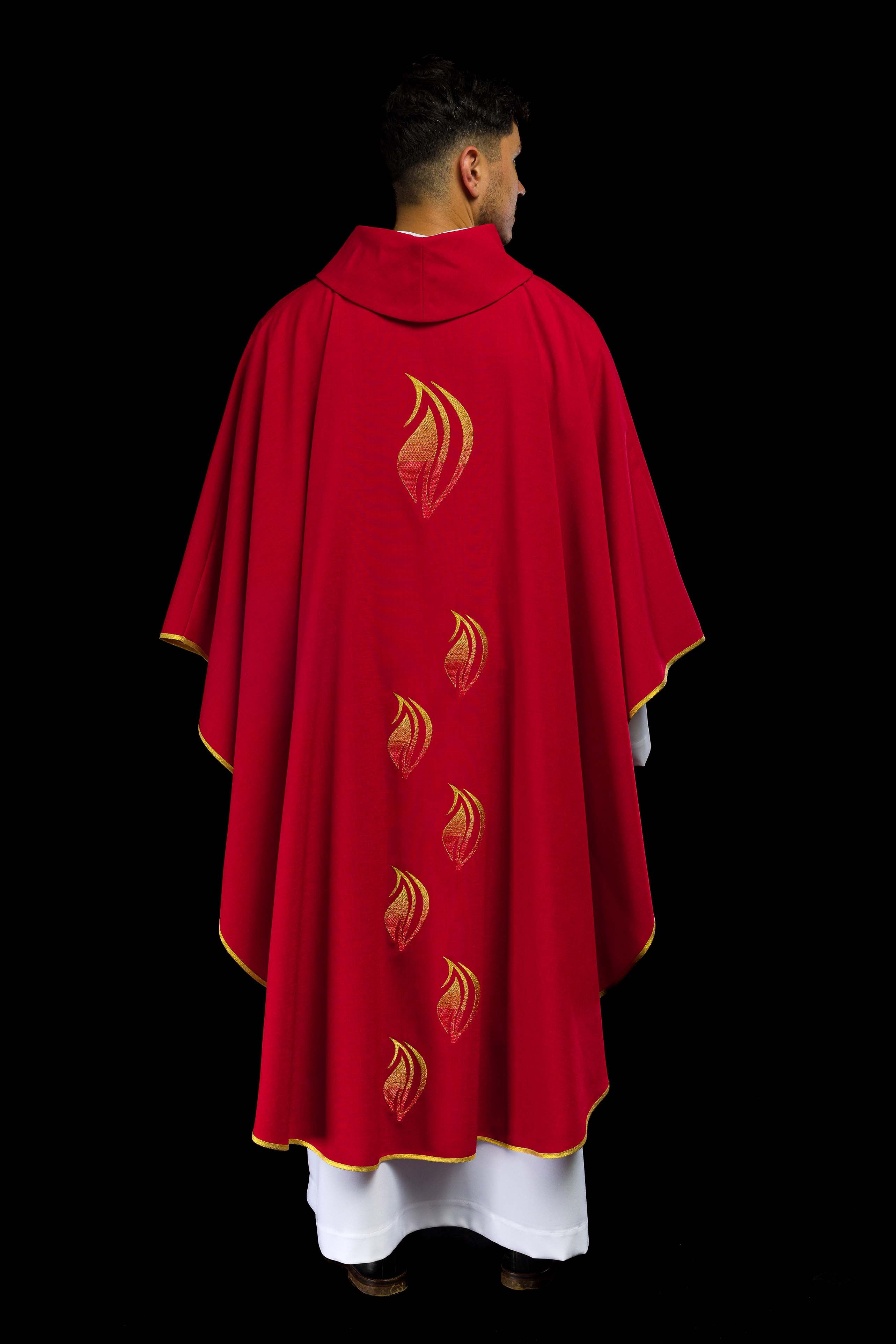 Red Chasuble with embroidery of the Holy Spirit and the Cross - CHASUBLES.COM