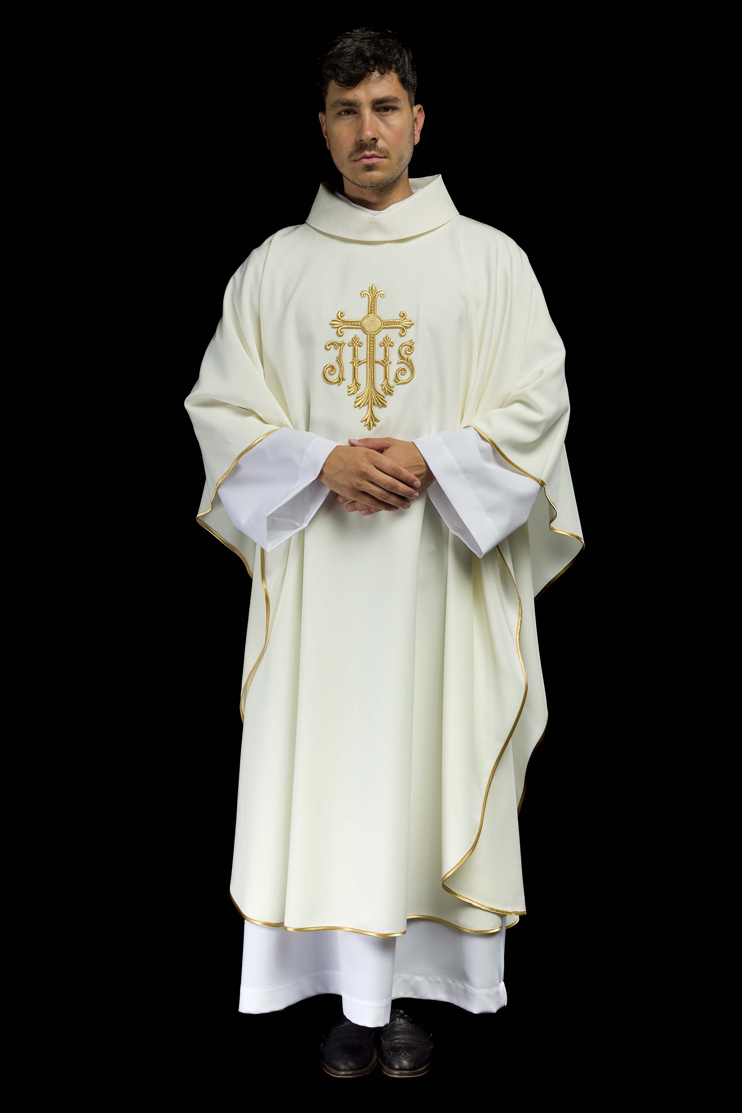 Chasuble embroidered with IHS symbol in ecru