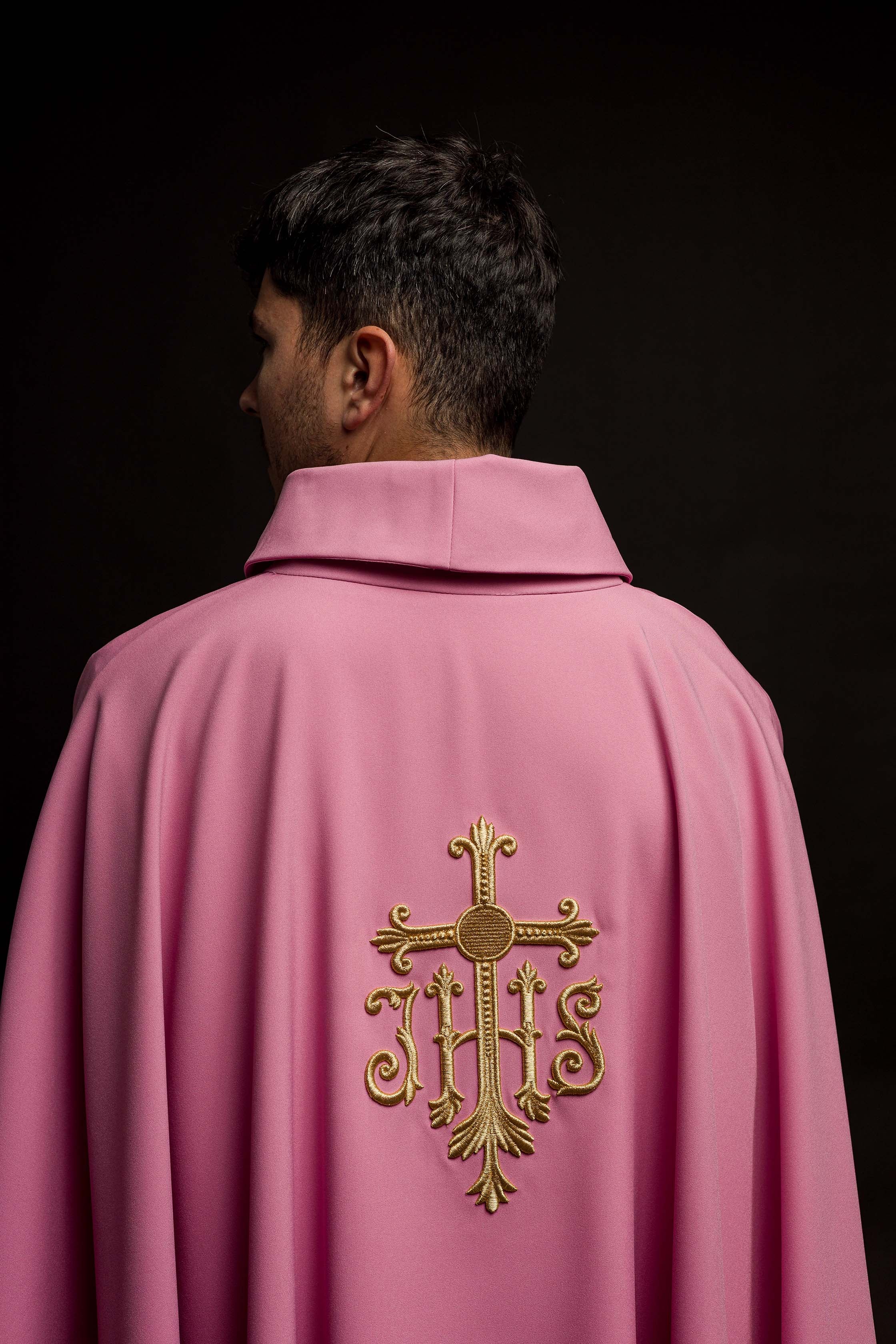 Chasuble embroidered with IHS symbol in pink