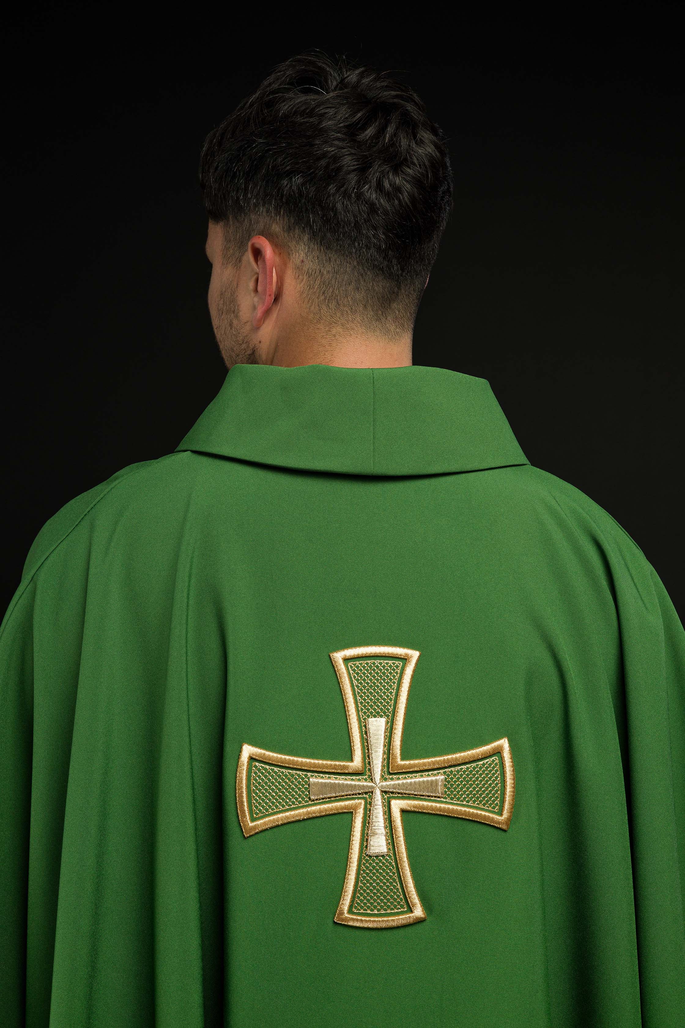 Chasuble embroidered with Green Cross