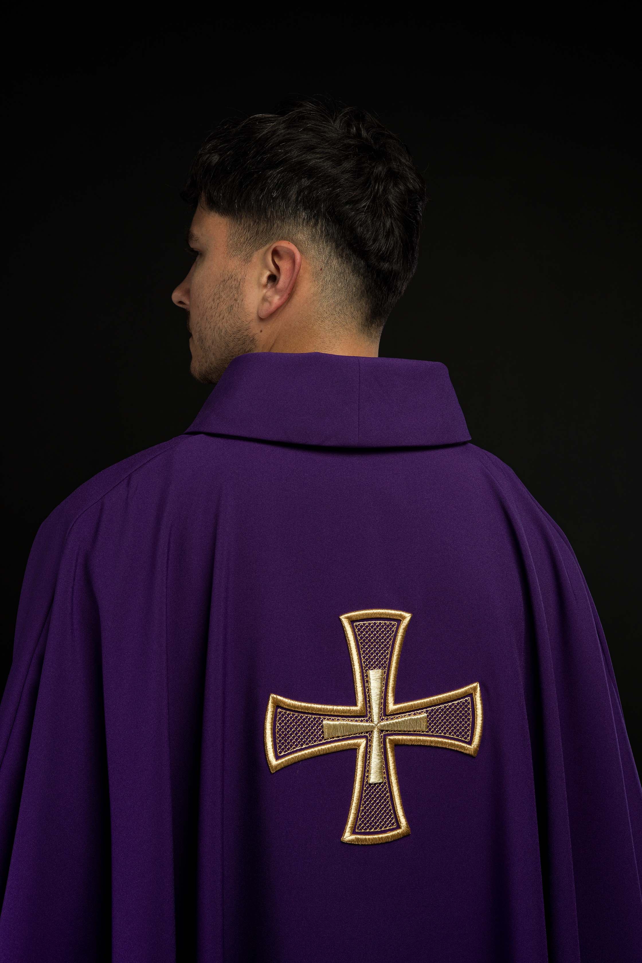 Chasuble embroidered with Purple Cross - CHASUBLES.COM