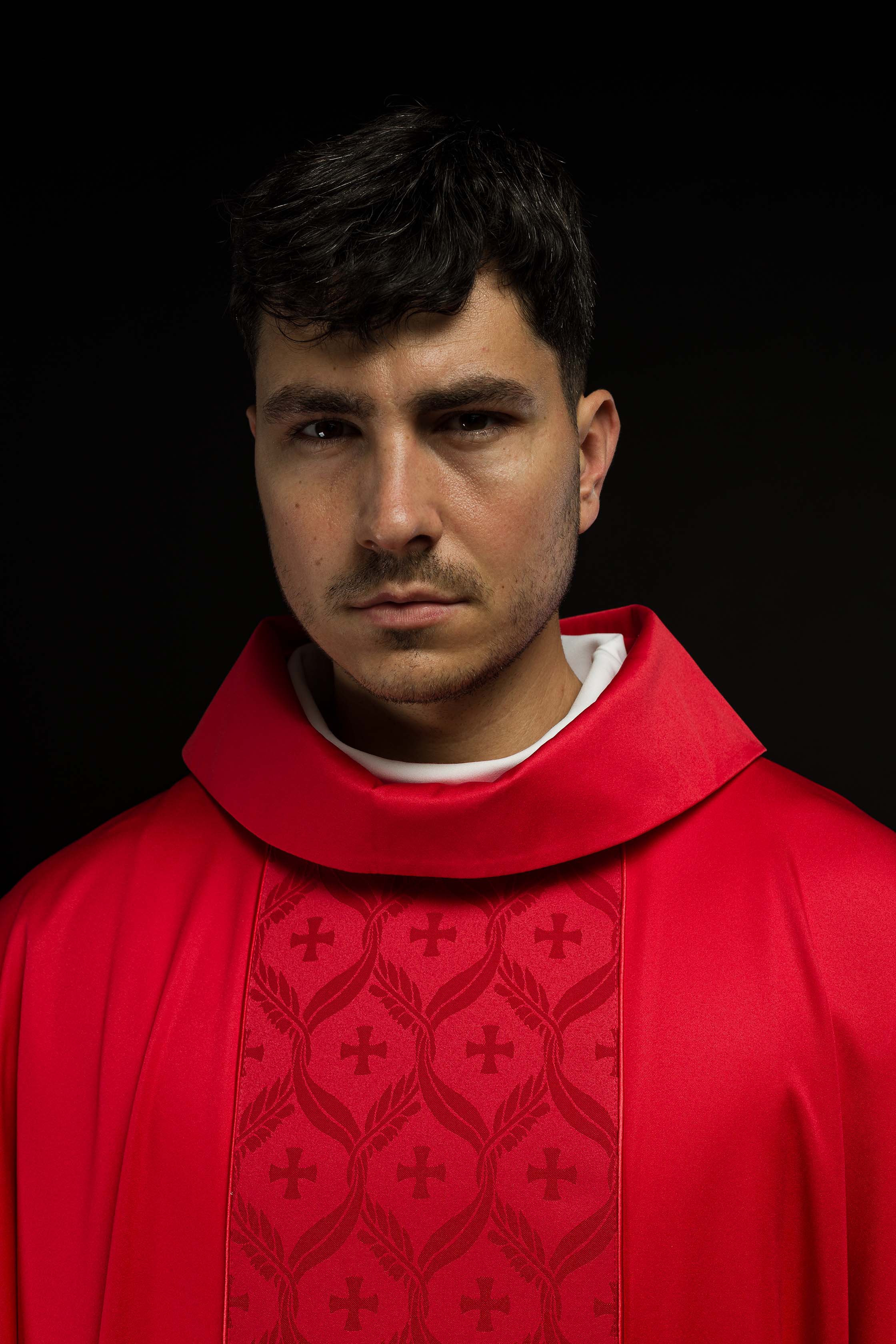 Red Chasuble with Jacquard Orphrey Featuring Cross Motifs - CHASUBLES.COM