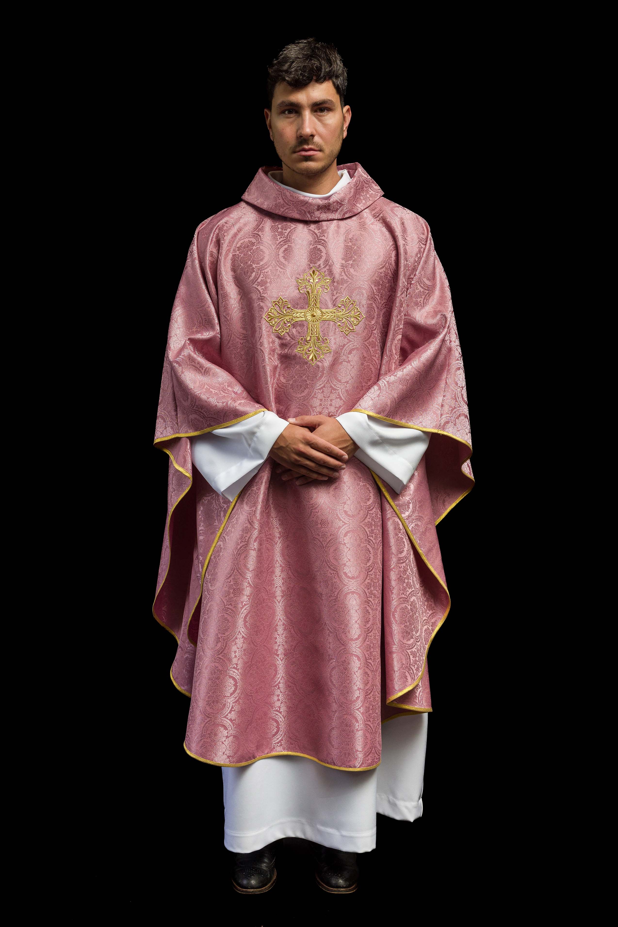 Pink chasuble with a cross made of patterned fabric - CHASUBLES.COM