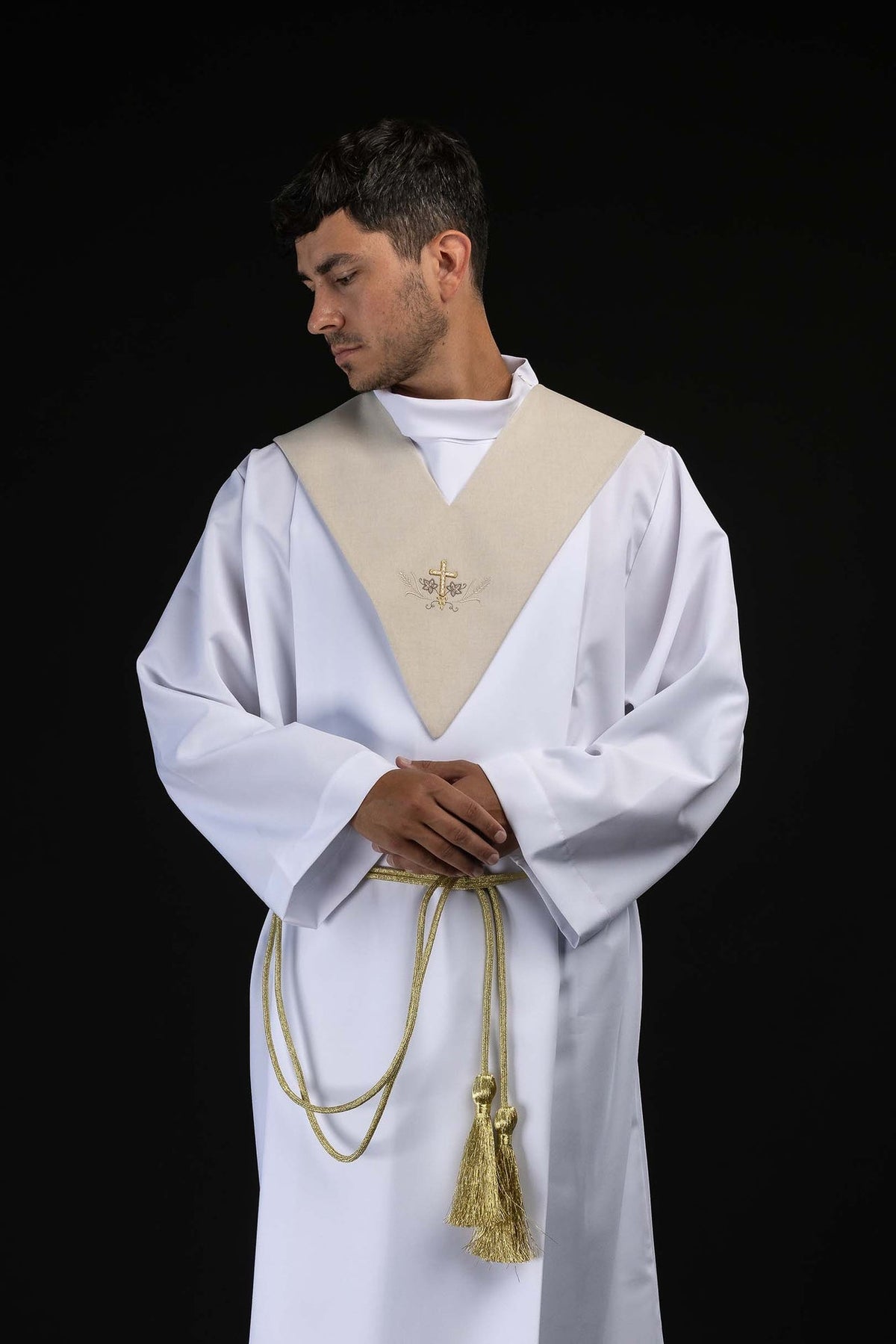 Ecru Lector's Stole with Embroidered Gold Cross