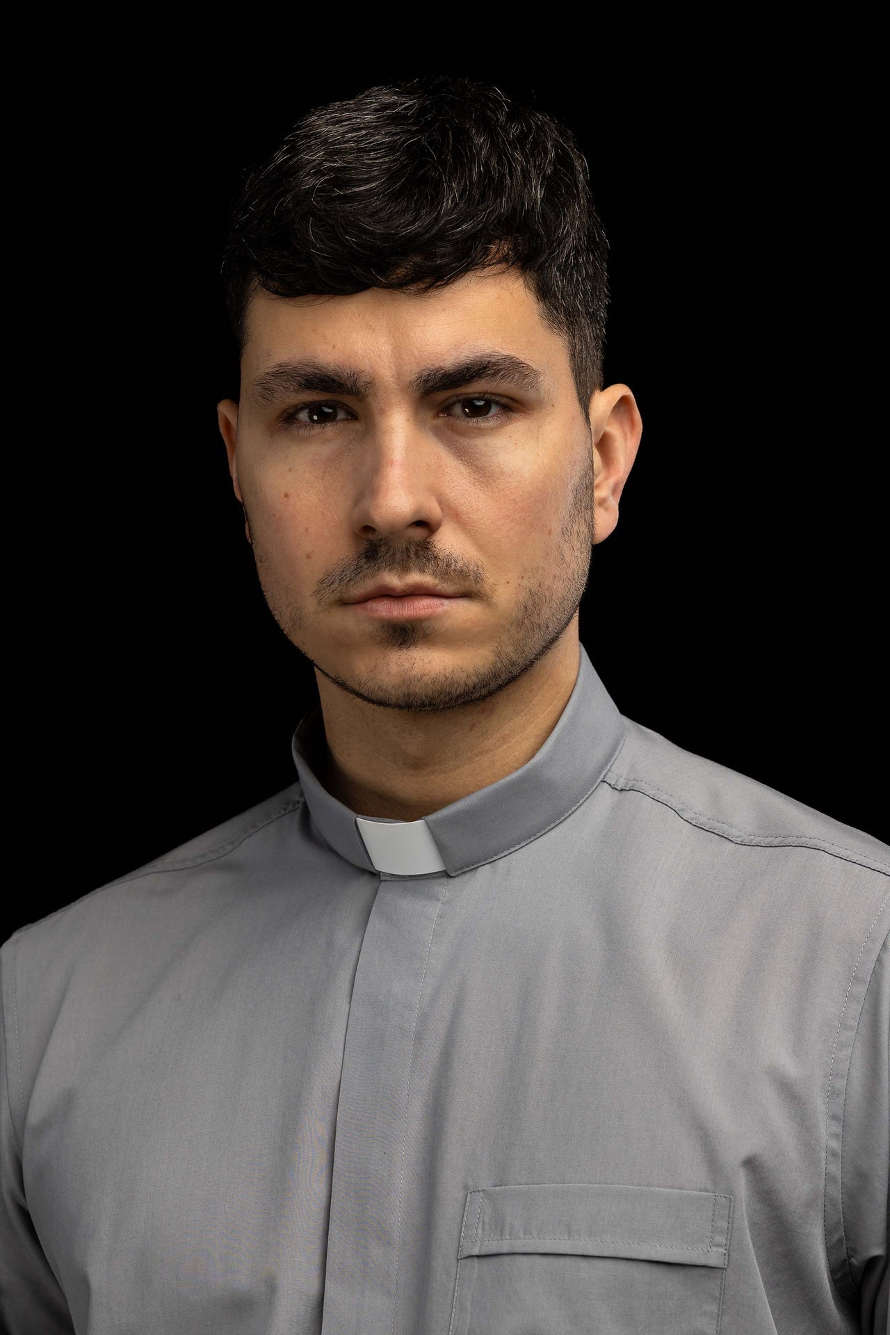 Light grey short-sleeved clerical shirt with clerical collar