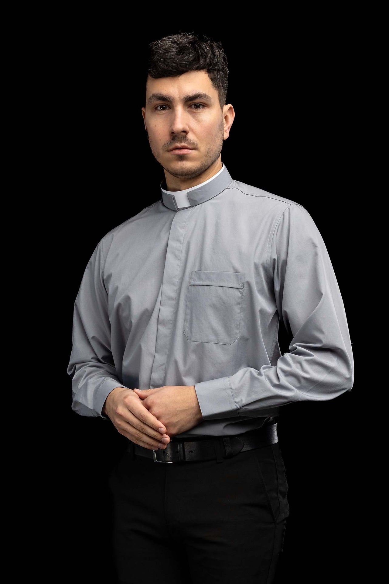 Light grey long-sleeved Roman clerical shirt with clerical collar