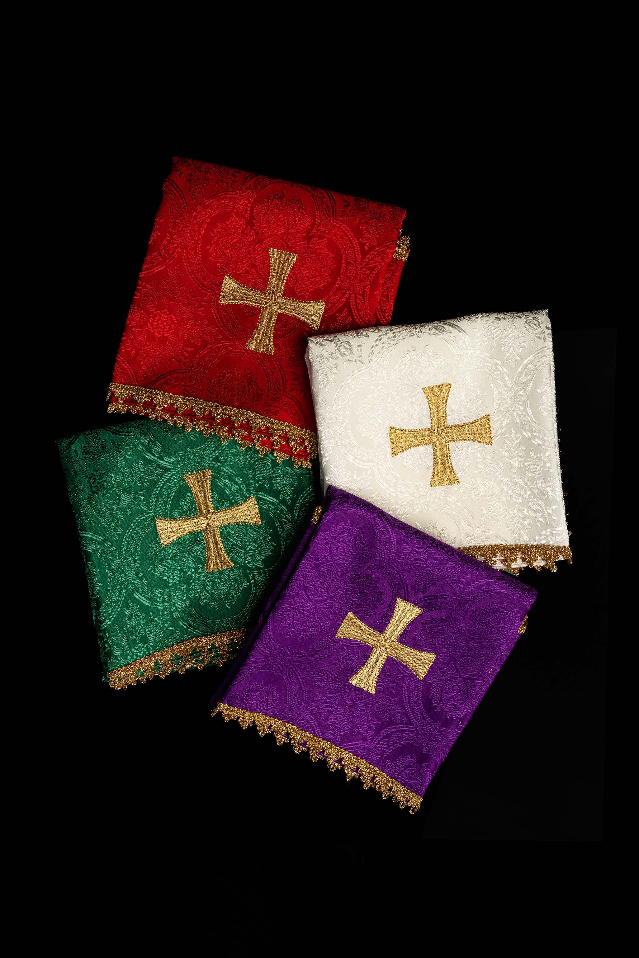 Set of jacquard chalice veils in four liturgical colors