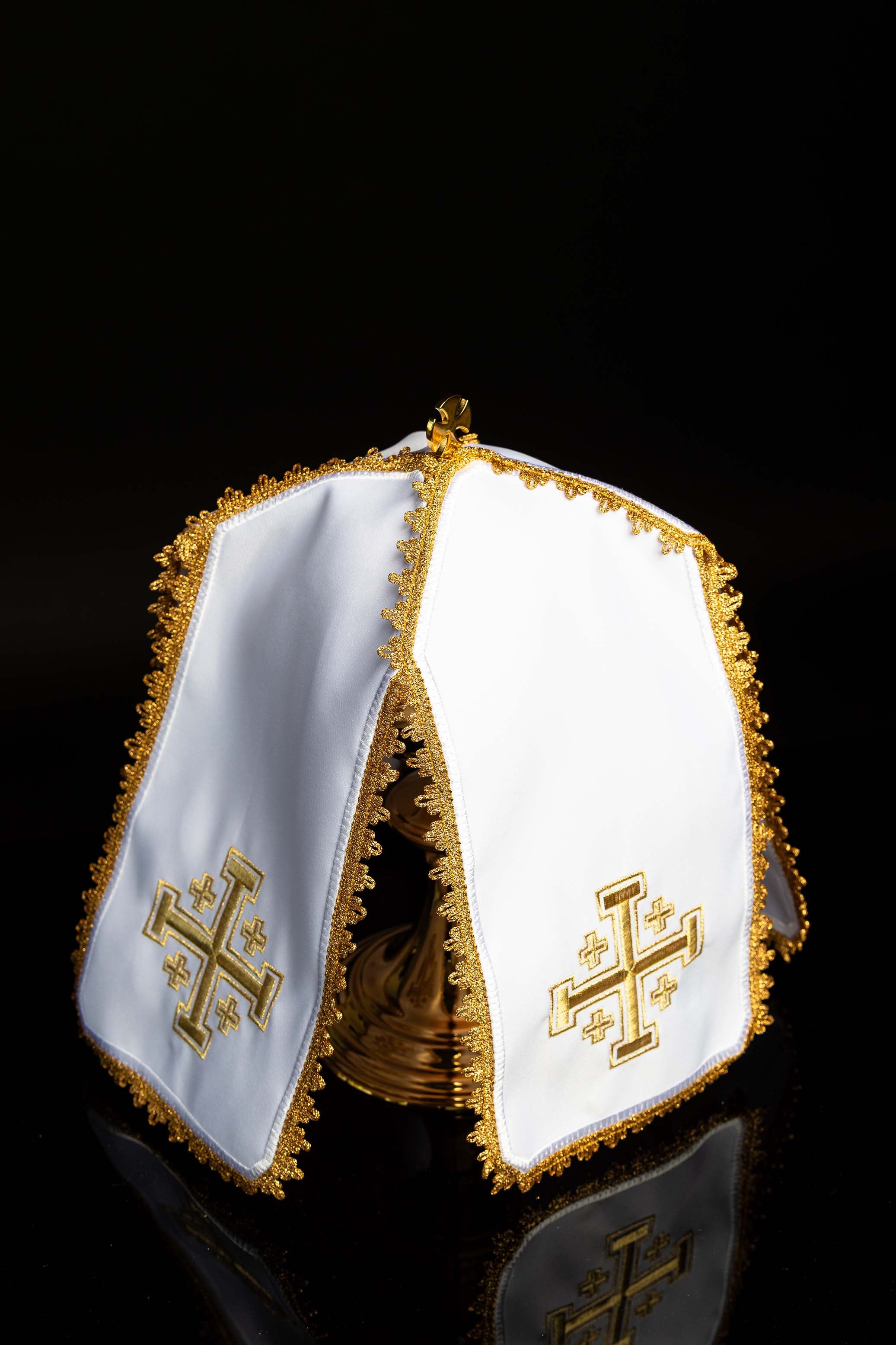Ciborium Veil with Gold Jerusalem Cross Embroidery