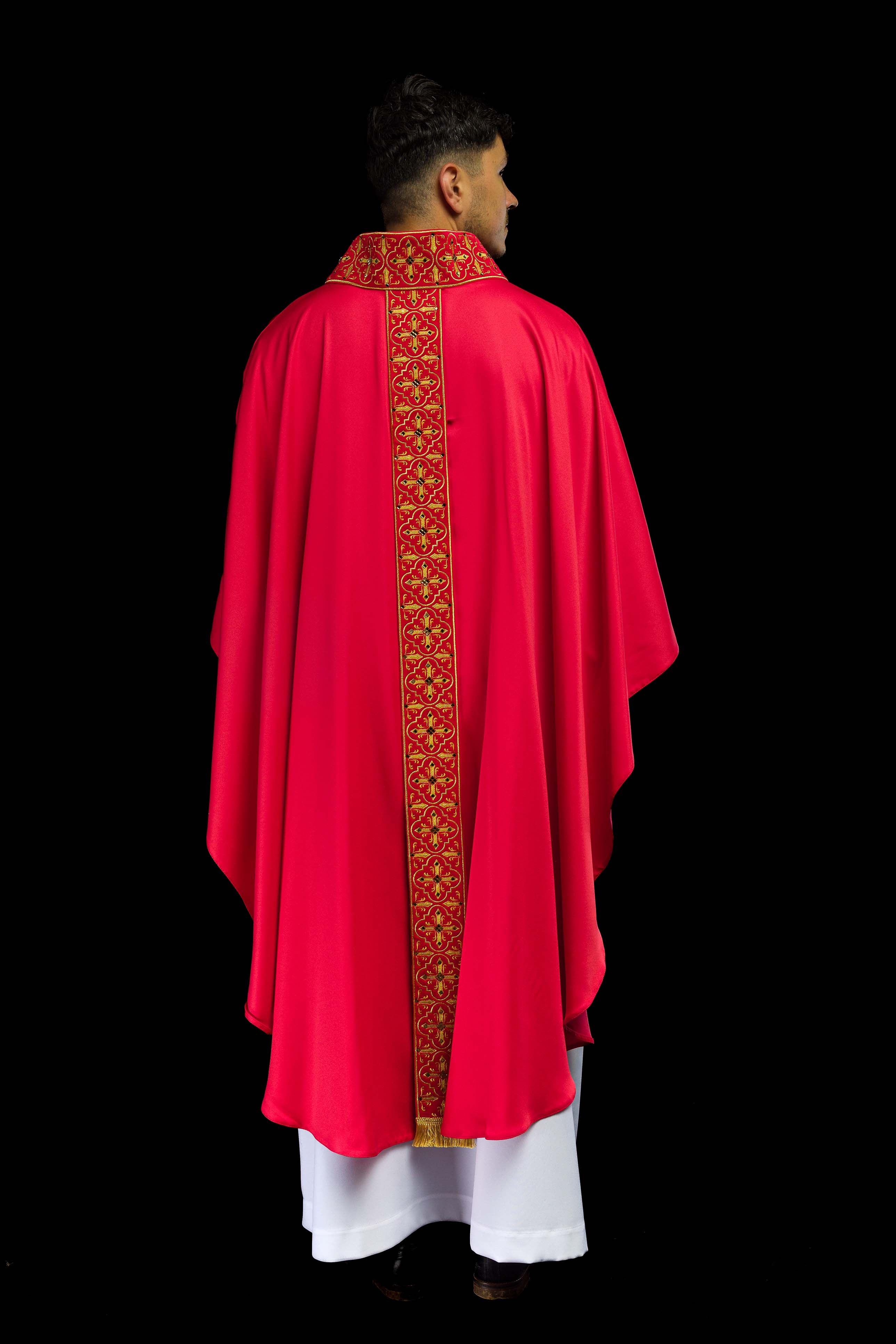 Red chasuble finished with 500 red faceted stones - CHASUBLES.COM