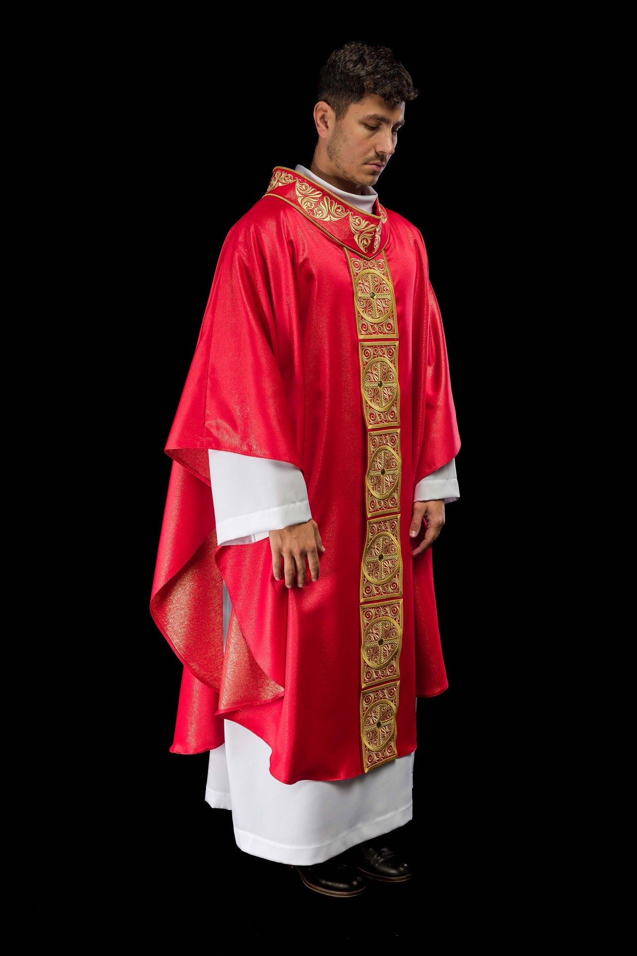 Red Chasuble Richly Embroidered and Decorated with Stones - CHASUBLES.COM