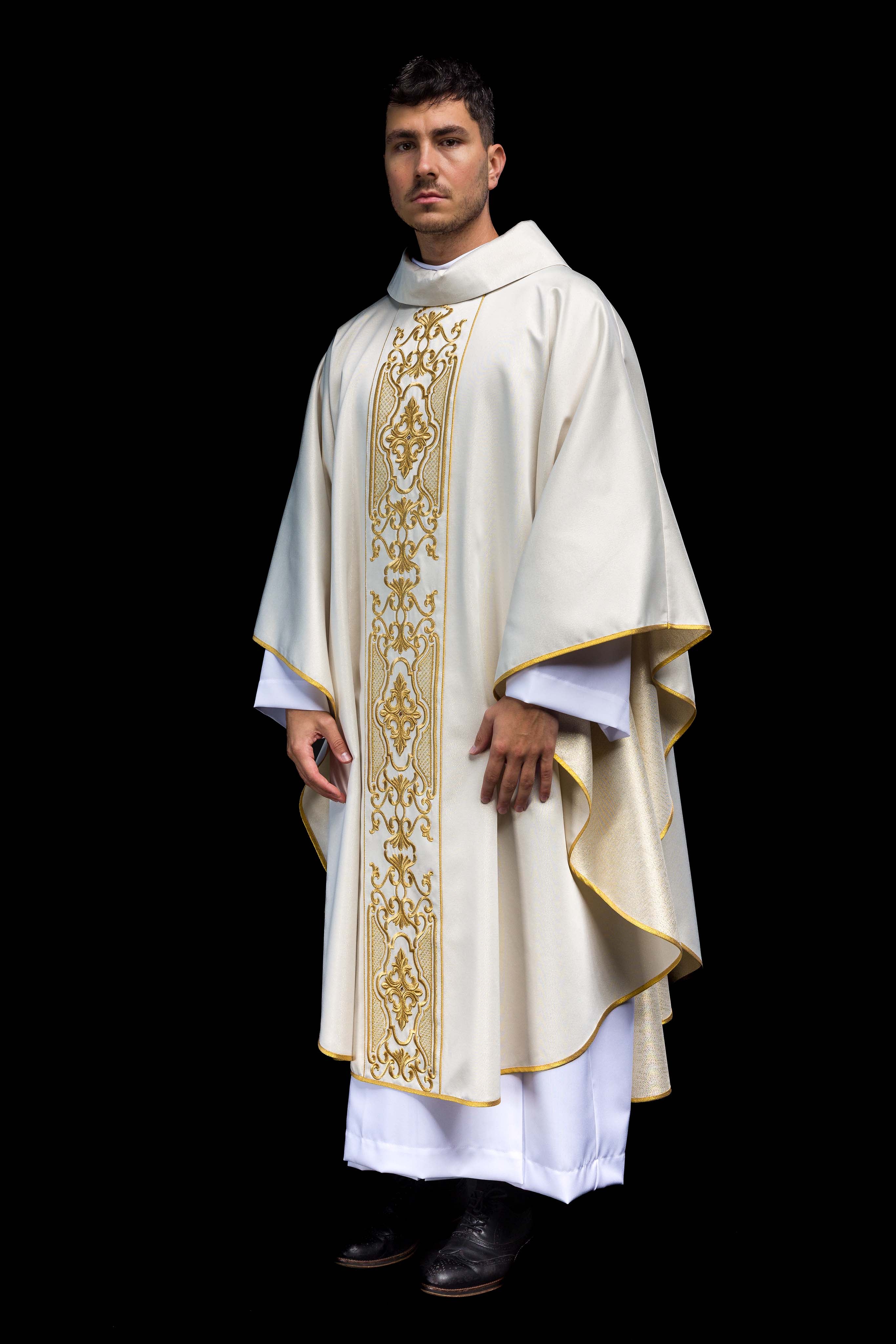 Chasuble made of shiny fabric with rich gold embroidery at the waist