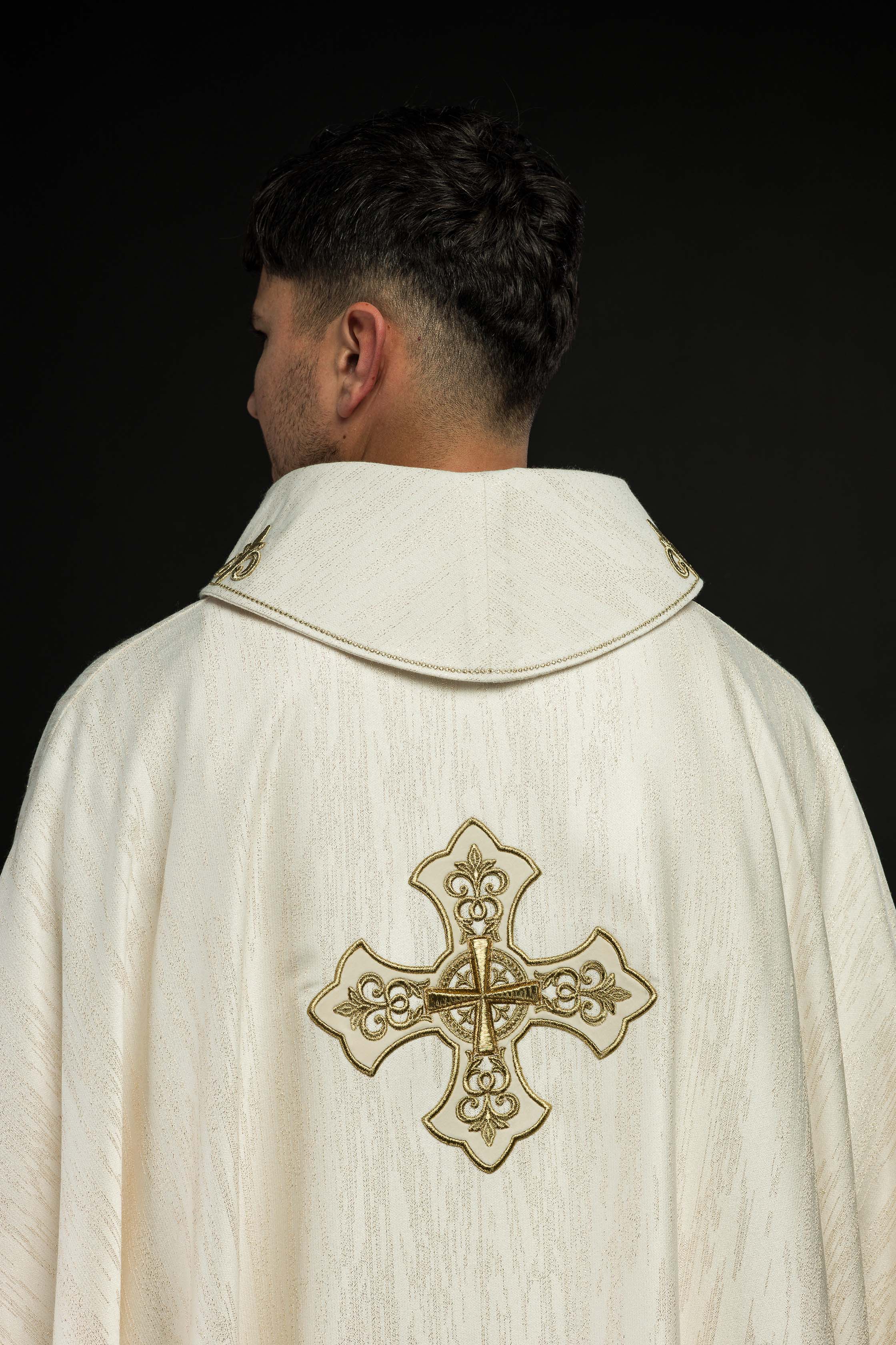 Ecru Liturgical Chasuble with Embroidered Cross – Ornamental Fabric - CHASUBLES.COM