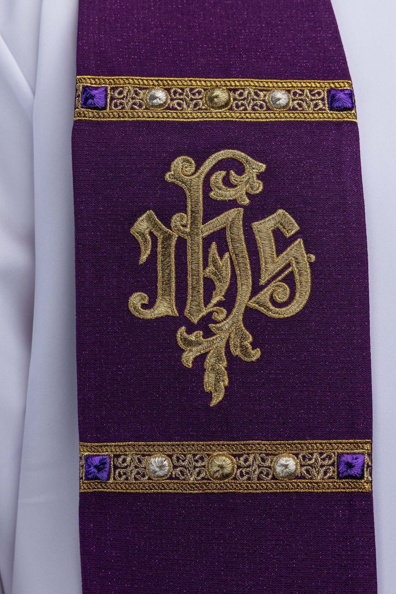 Embroidered Advent stole sewn from shiny fabric