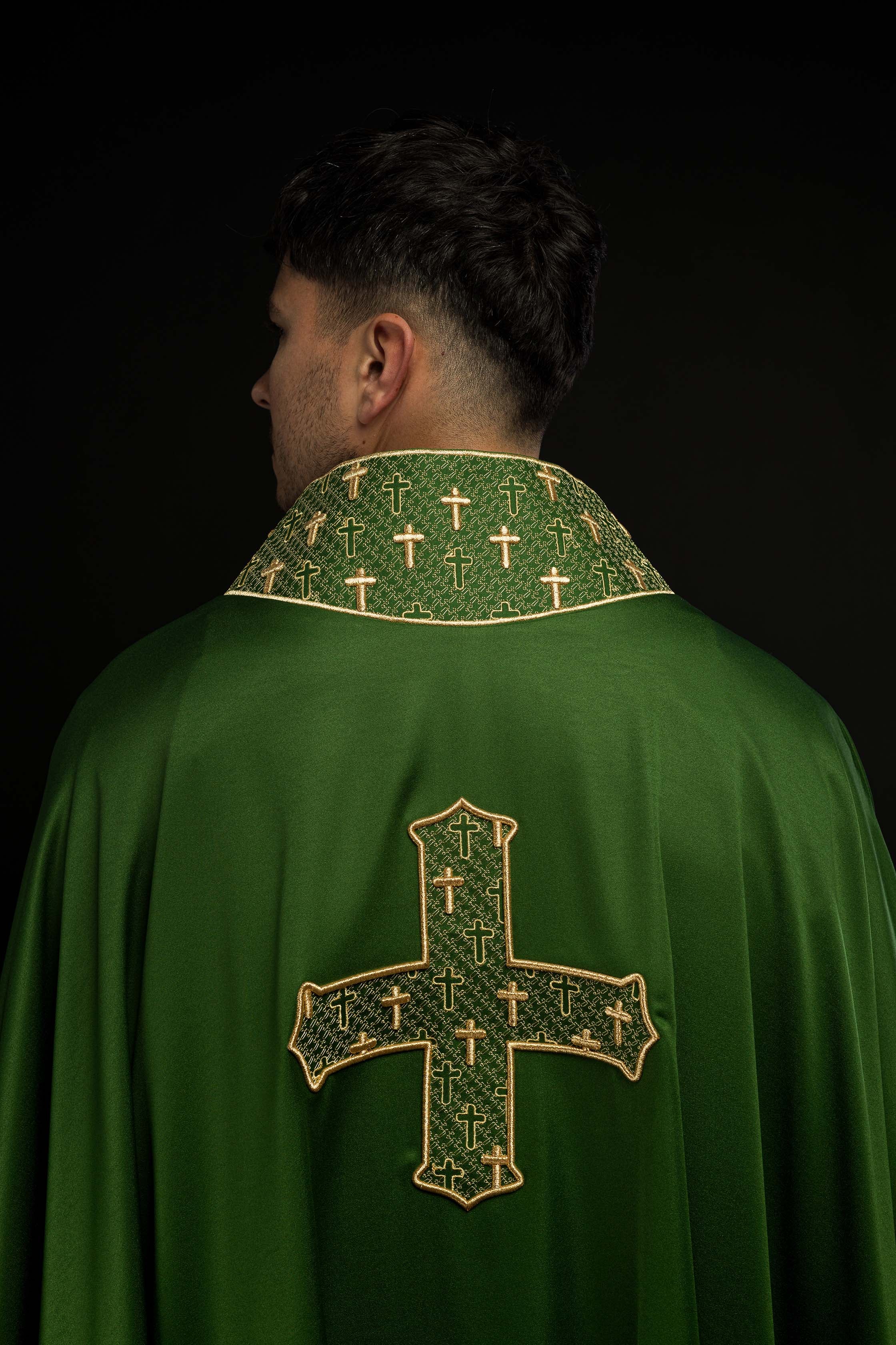 Chasuble with richly embroidered cross and collar in green