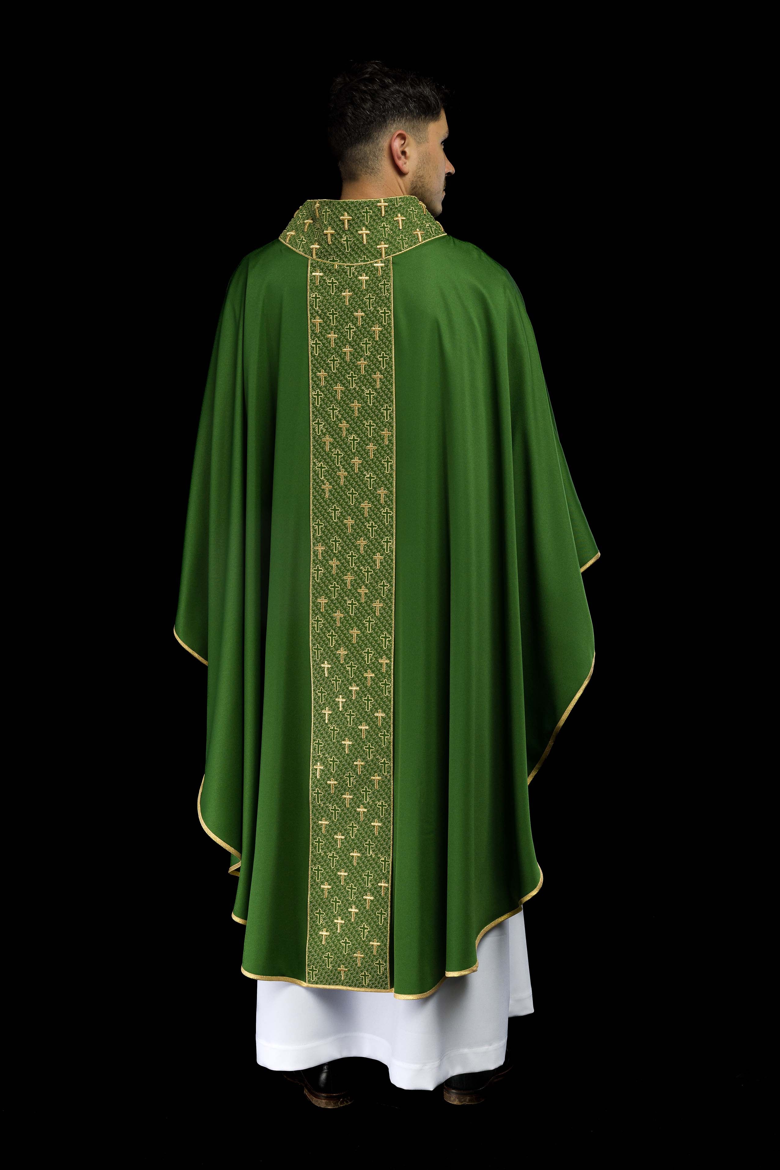 Chasuble with richly embroidered belt in green crosses - CHASUBLES.COM