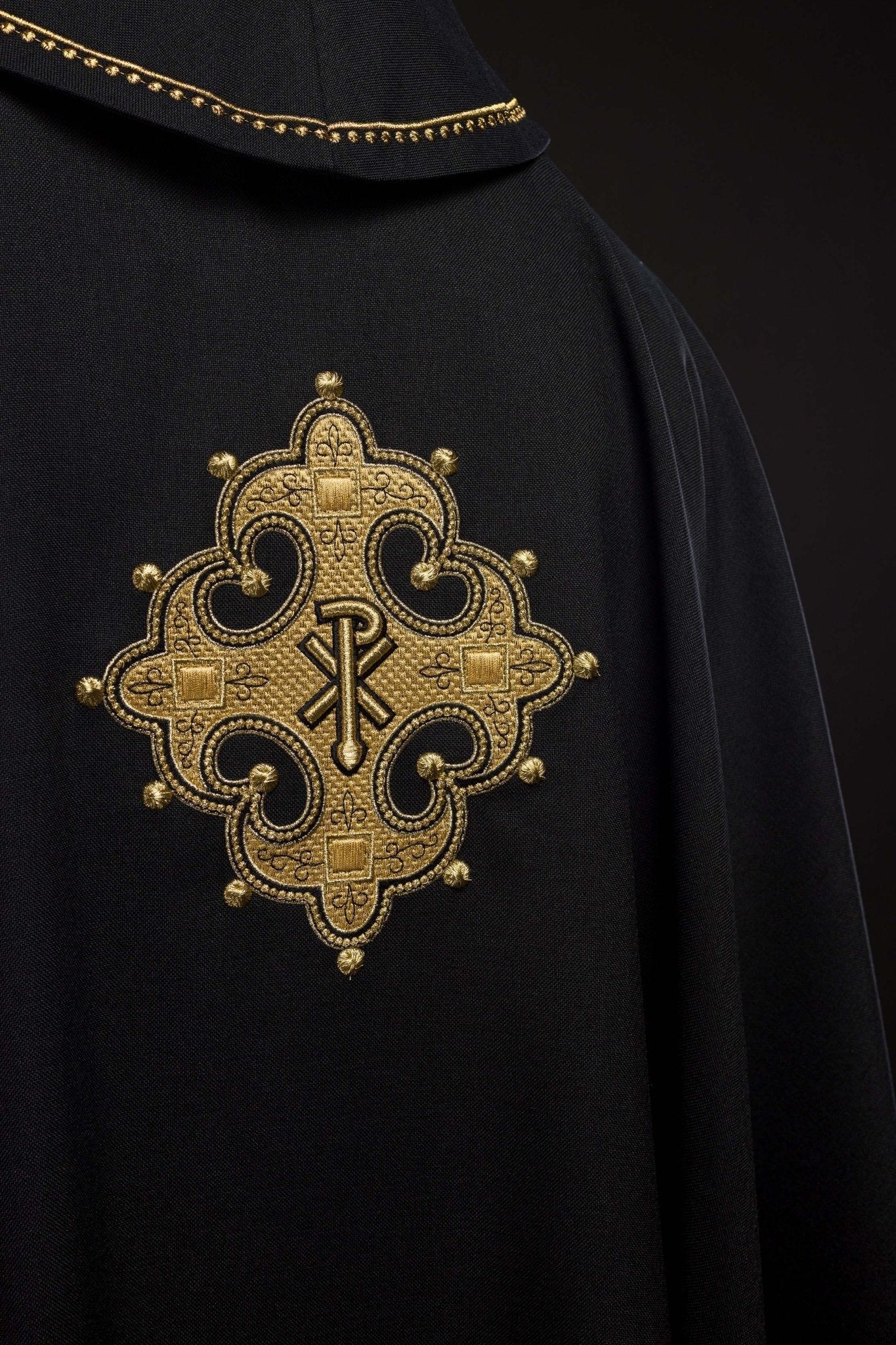 Black chasuble with gold PAX symbol S - 7065 - 07 - 70 - HAFTINAUSA.COM