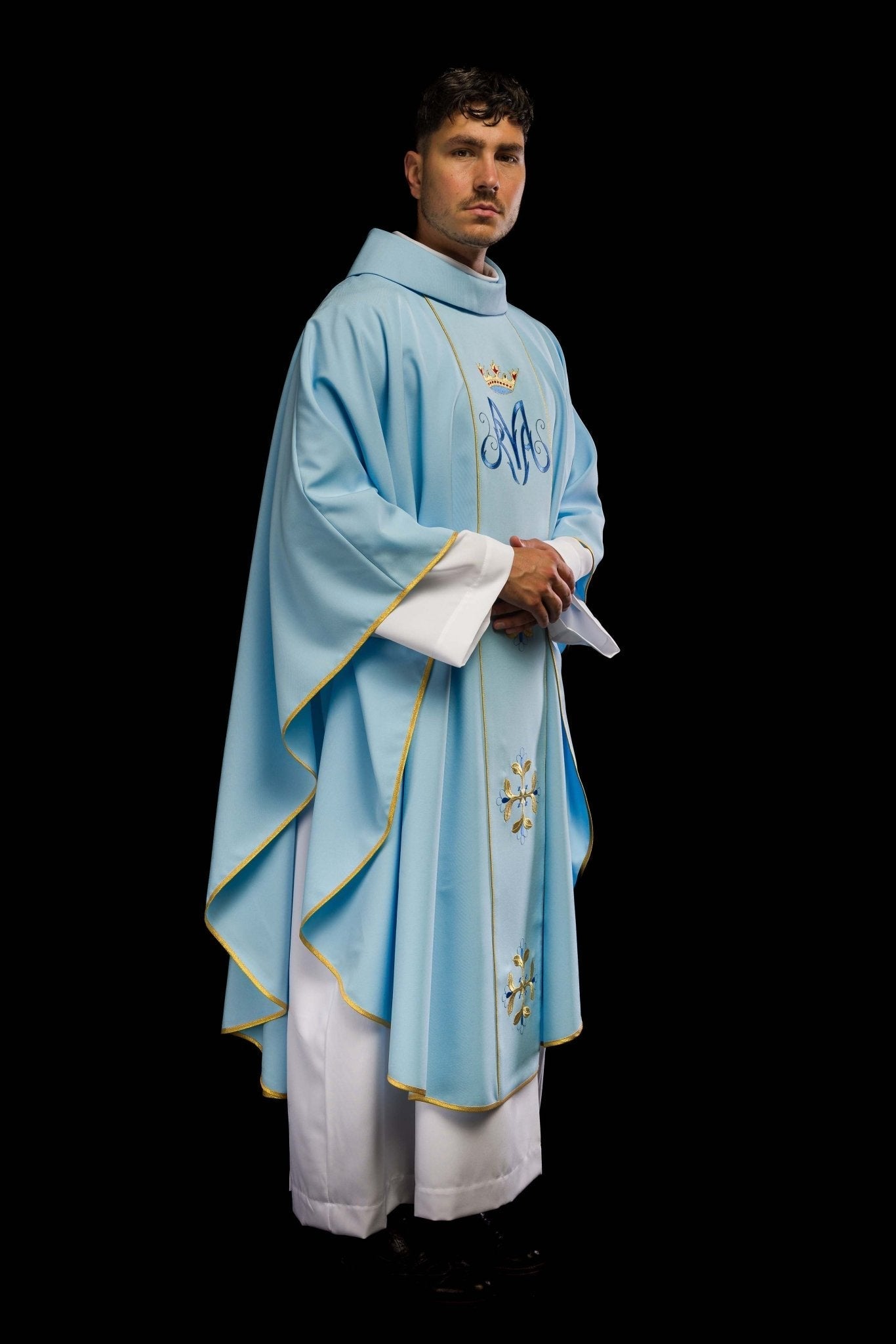 Blue liturgical chasuble with gold Marian embroidery KOR/128/06/01 NIEBIESKI - HAFTINAUSA.COM