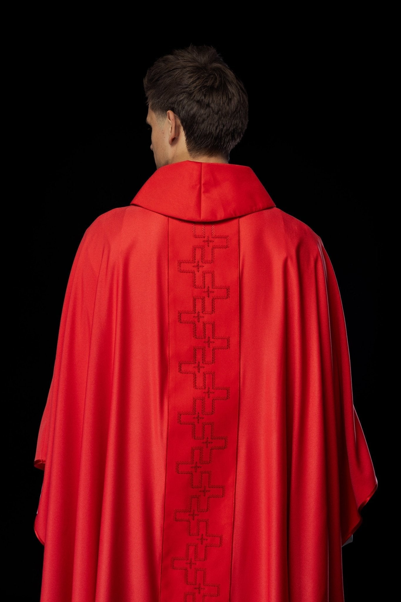Catholic priest chasuble in red embroidery of crosses in red color S - 7060 - 02 - 53 - HAFTINAUSA.COM