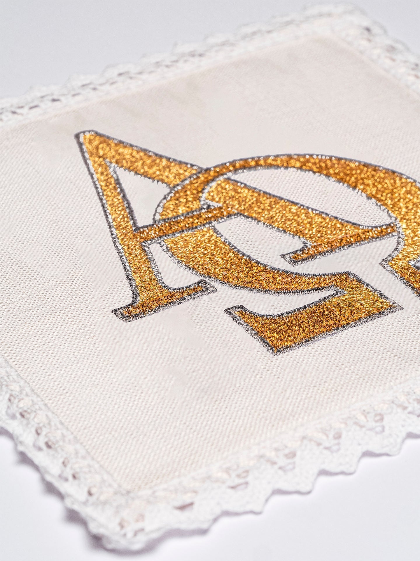 Chalice Linens Embroidered Alpha Omega KKL/177 - HAFTINAUSA.COM