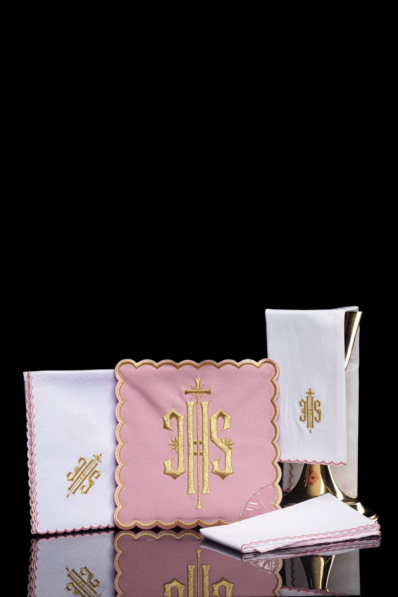 Chalice Linens Embroidered Pink IHS KK/029/08 - CHASUBLES.COM