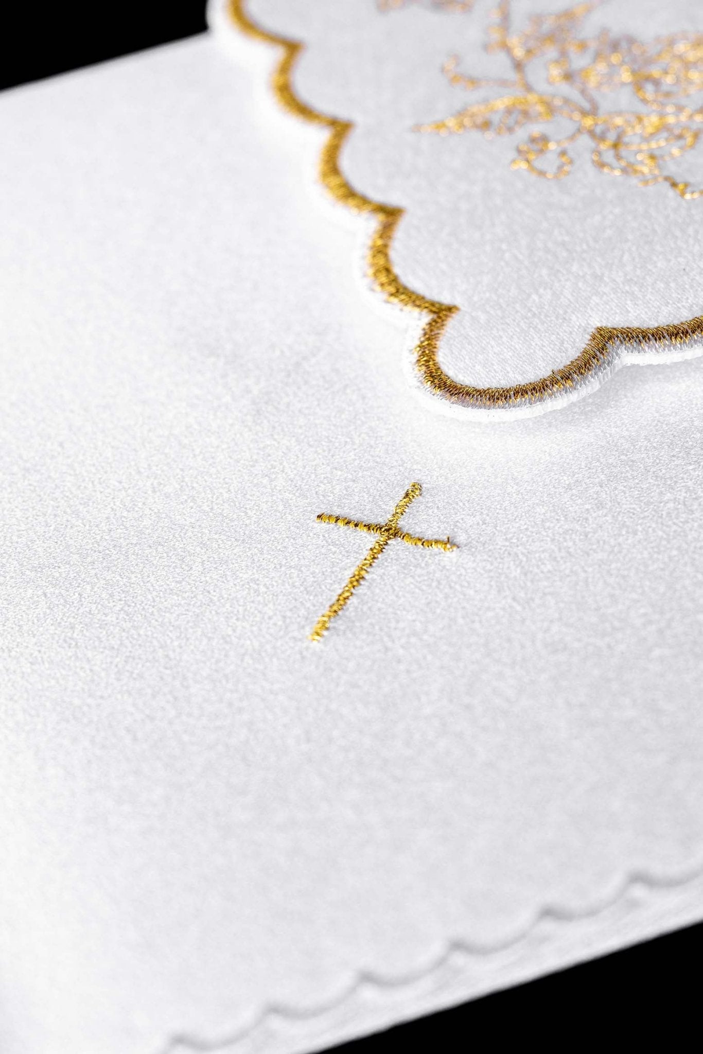 Chalice linens set made from cotton with gold cross and heart embroidery KK/156/04 - CHASUBLES.COM