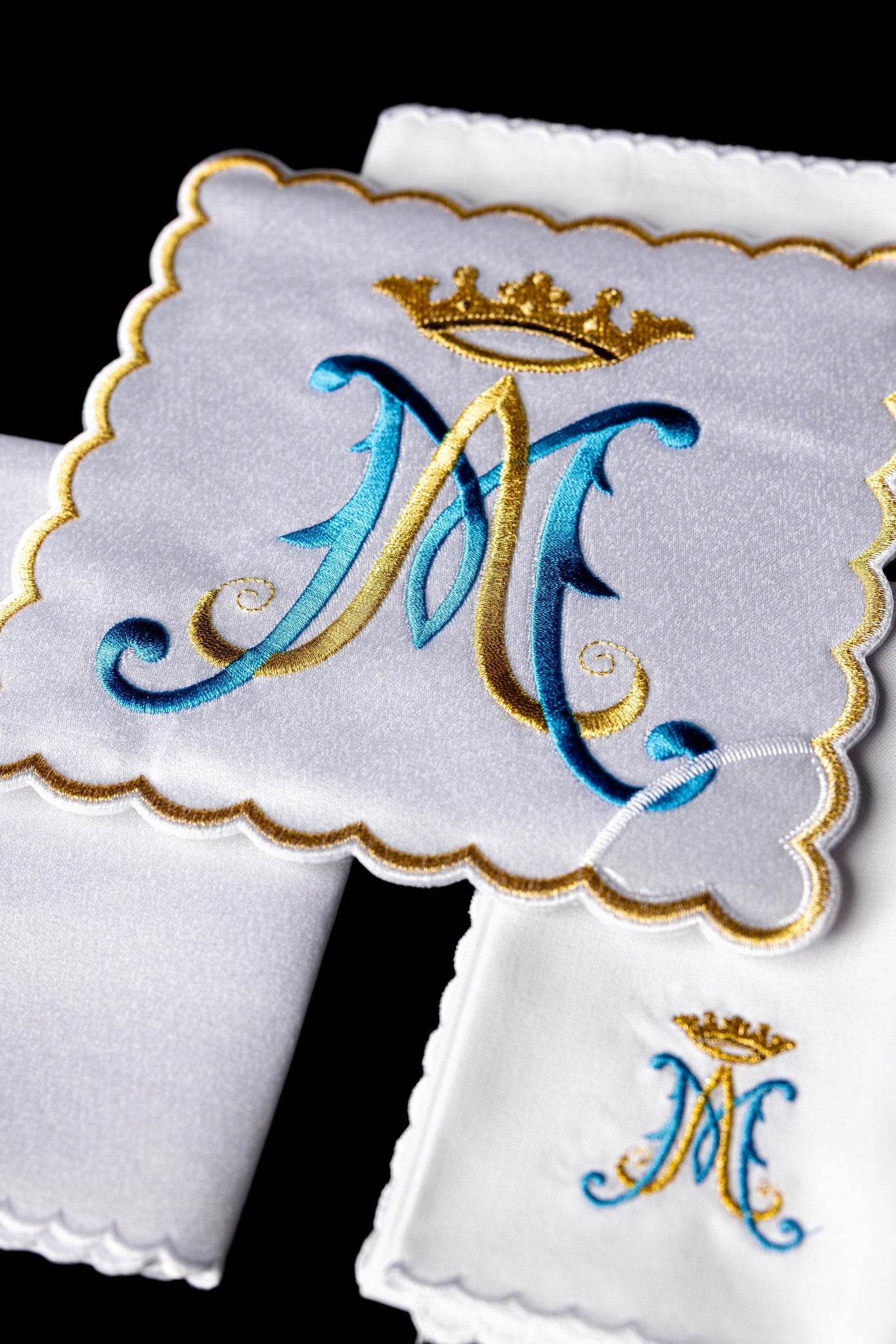 Chalice Linens with blue marian symbol KK/183 - CHASUBLES.COM
