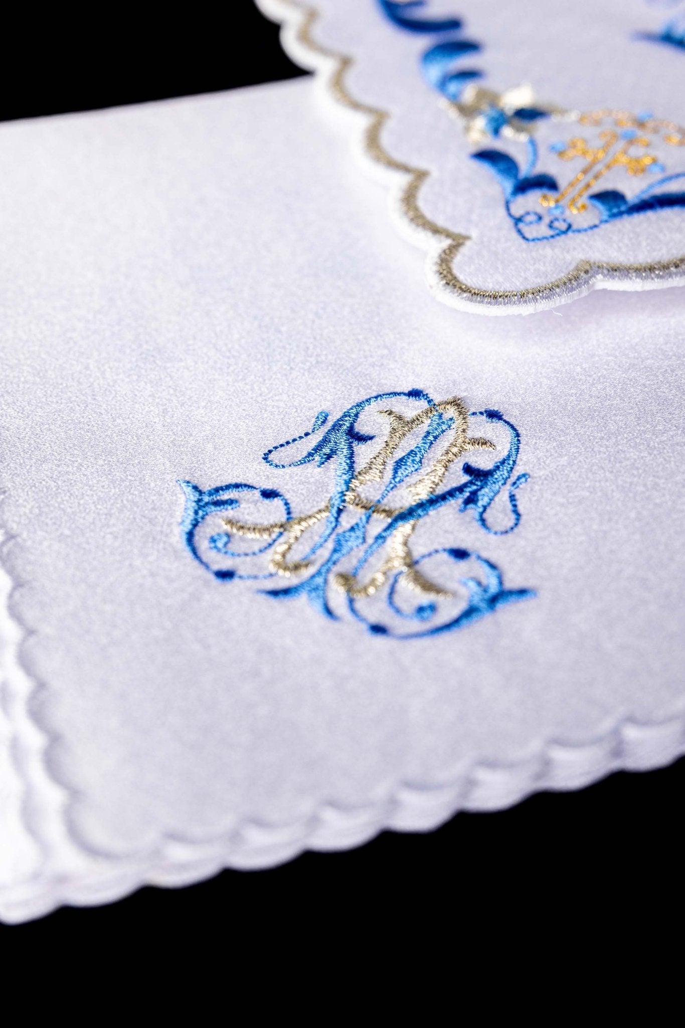Chalice Linens with Blue Trim and Marian Embroidery KK/092 - CHASUBLES.COM
